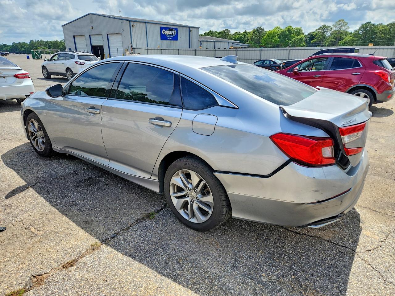 2018 Honda Accord Lx Silver vin: 1HGCV1F12JA082315