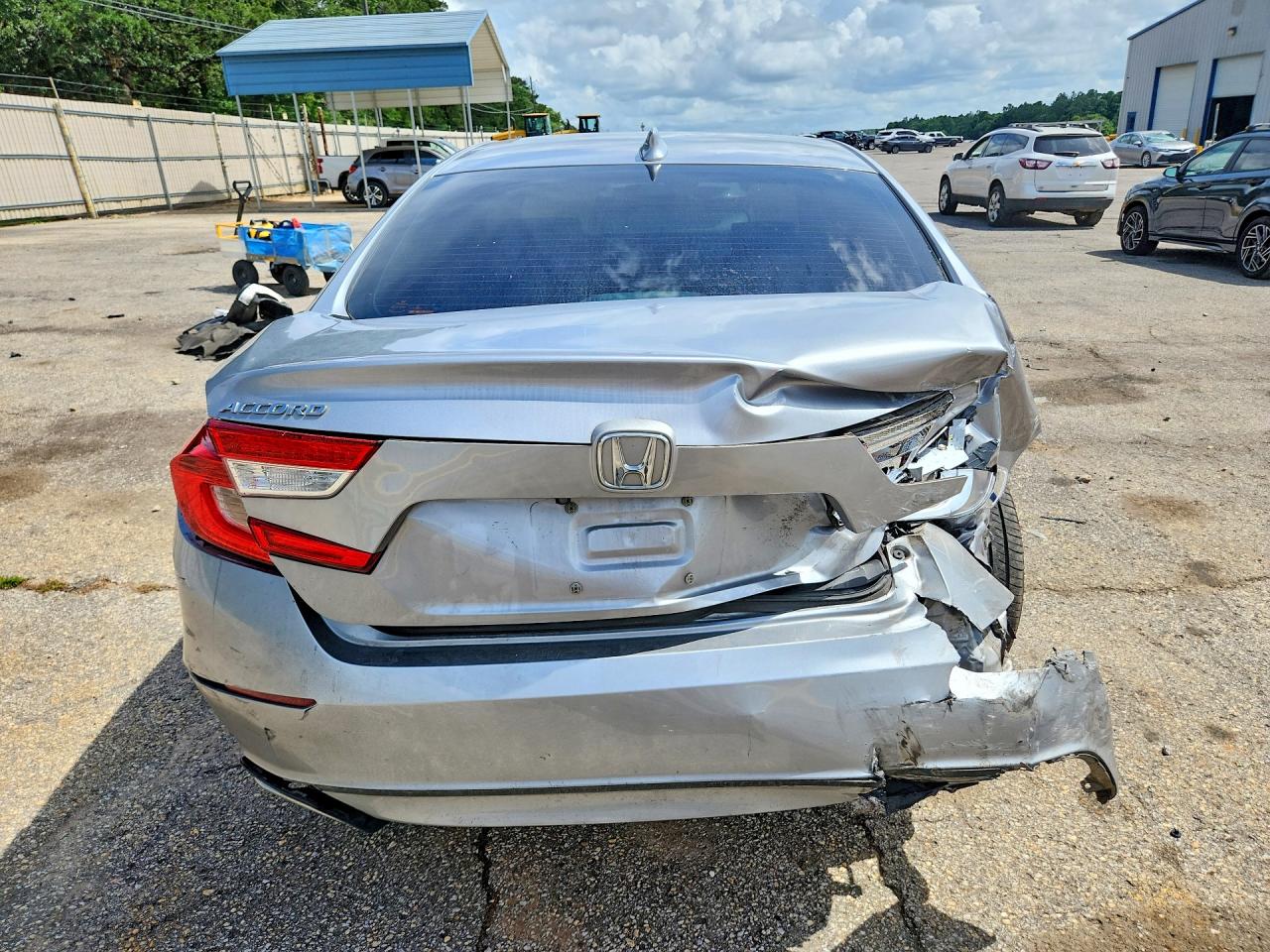 2018 Honda Accord Lx Silver vin: 1HGCV1F12JA082315