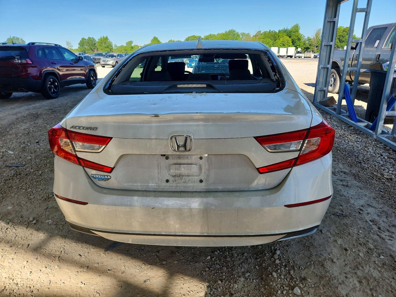 2020 Honda Accord Lx White vin: 1HGCV1F12LA111461