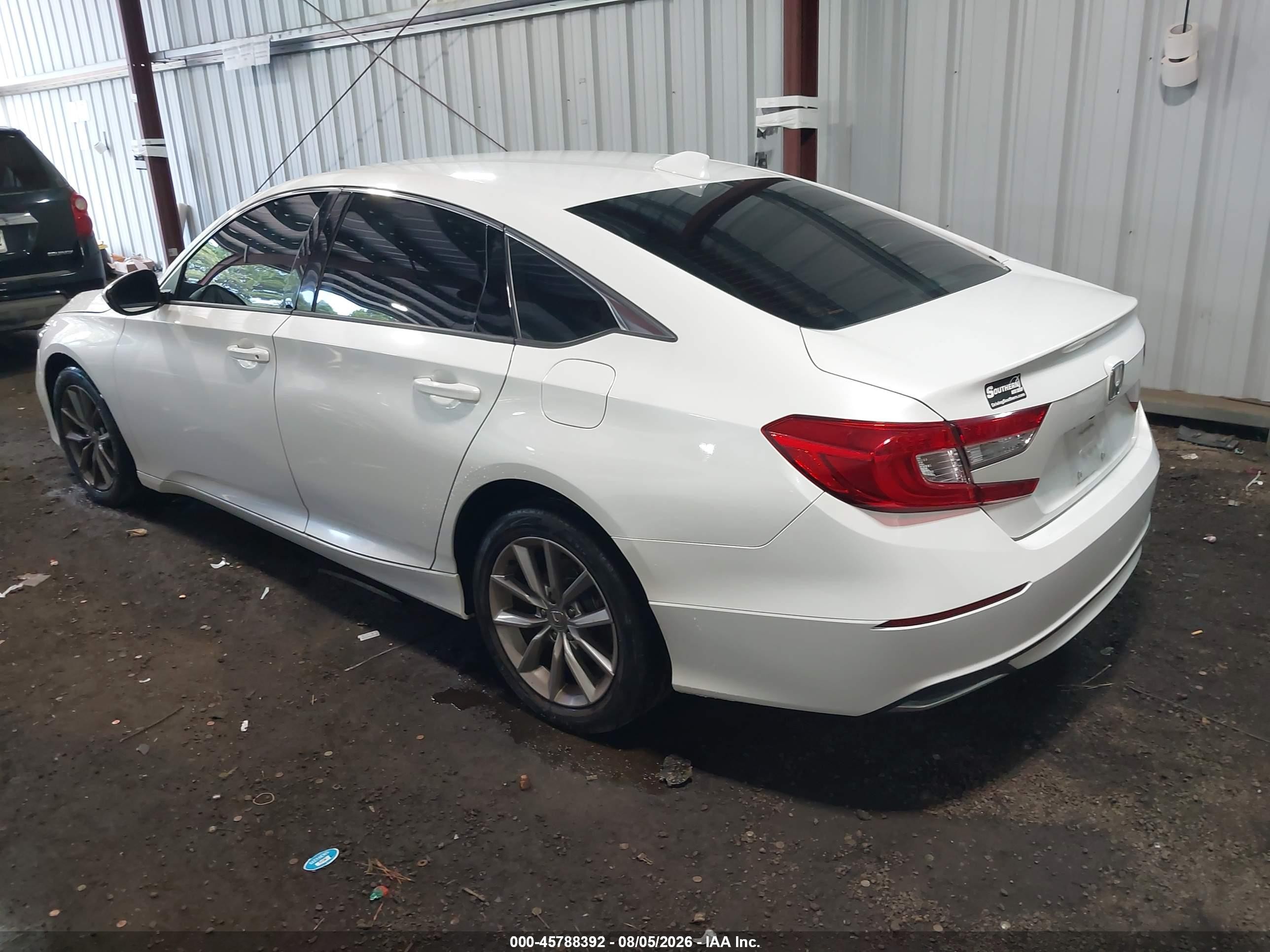 2021 Honda Accord Lx Белый vin: 1HGCV1F12MA037623