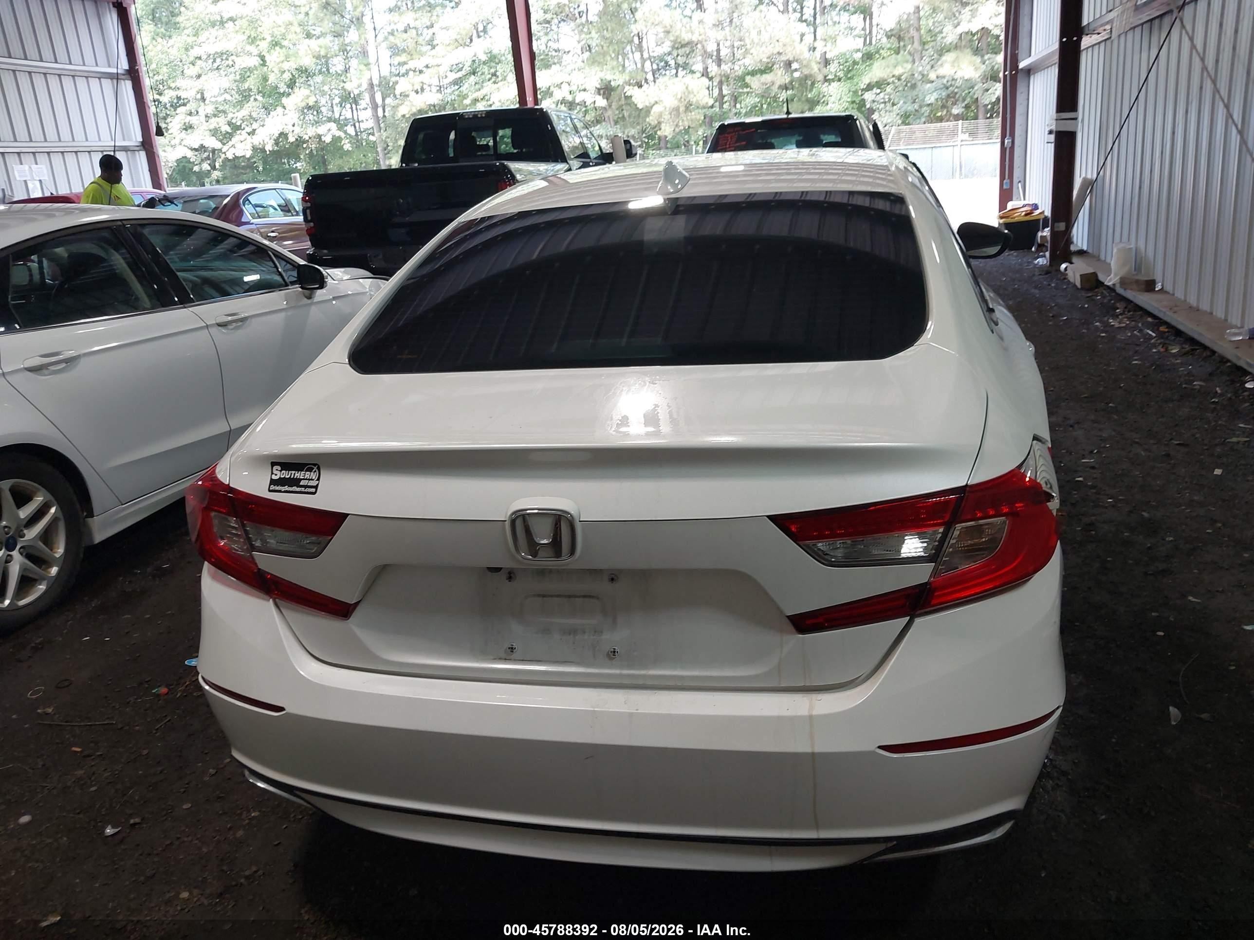 2021 Honda Accord Lx Белый vin: 1HGCV1F12MA037623