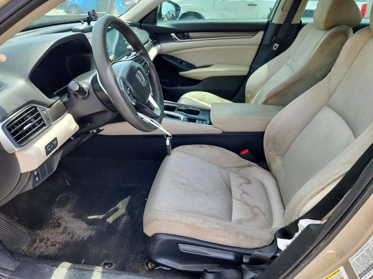 2019 Honda Accord Lx Gold vin: 1HGCV1F13KA136724