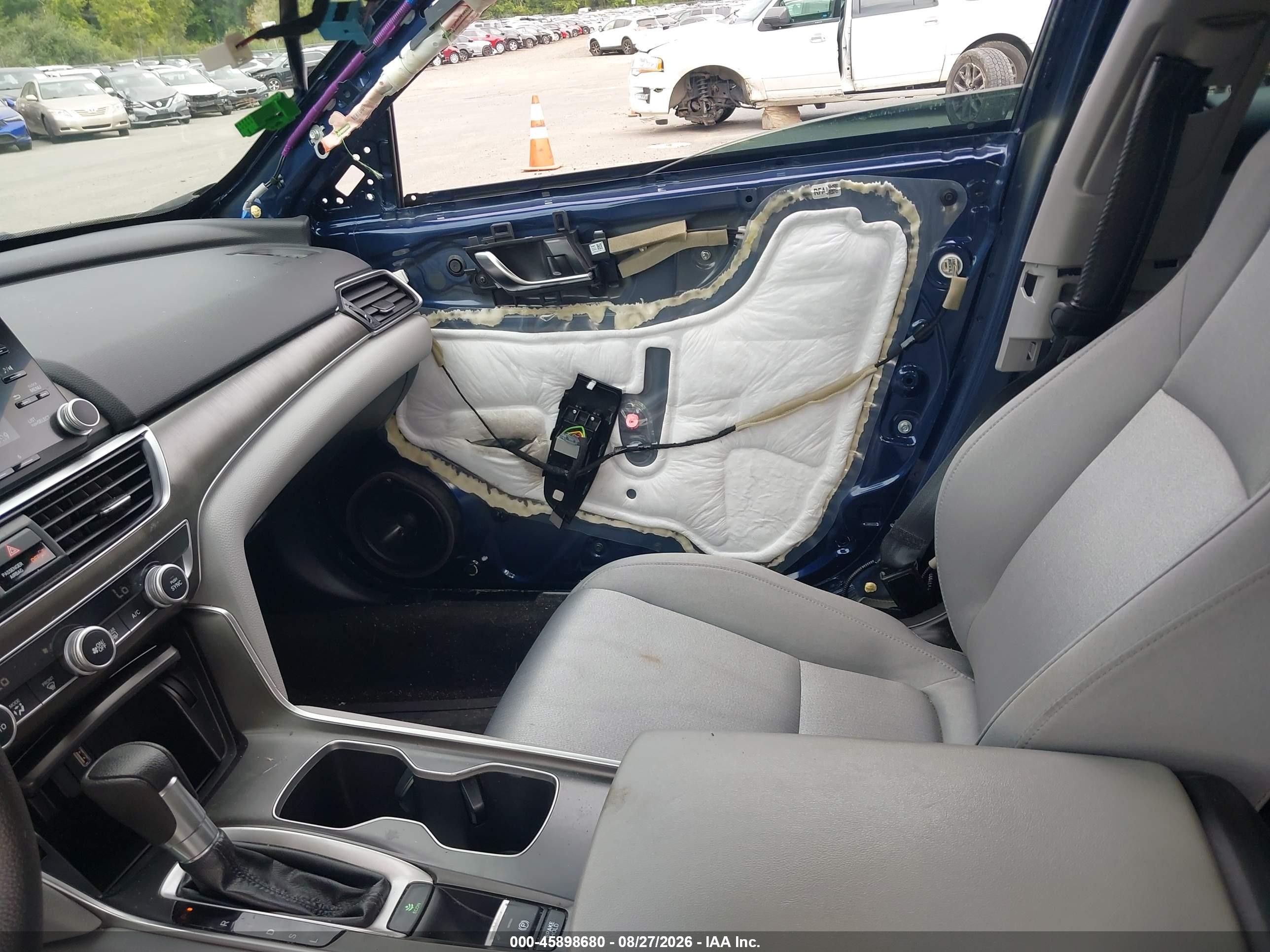 2019 Honda Accord Lx Blue vin: 1HGCV1F13KA141633