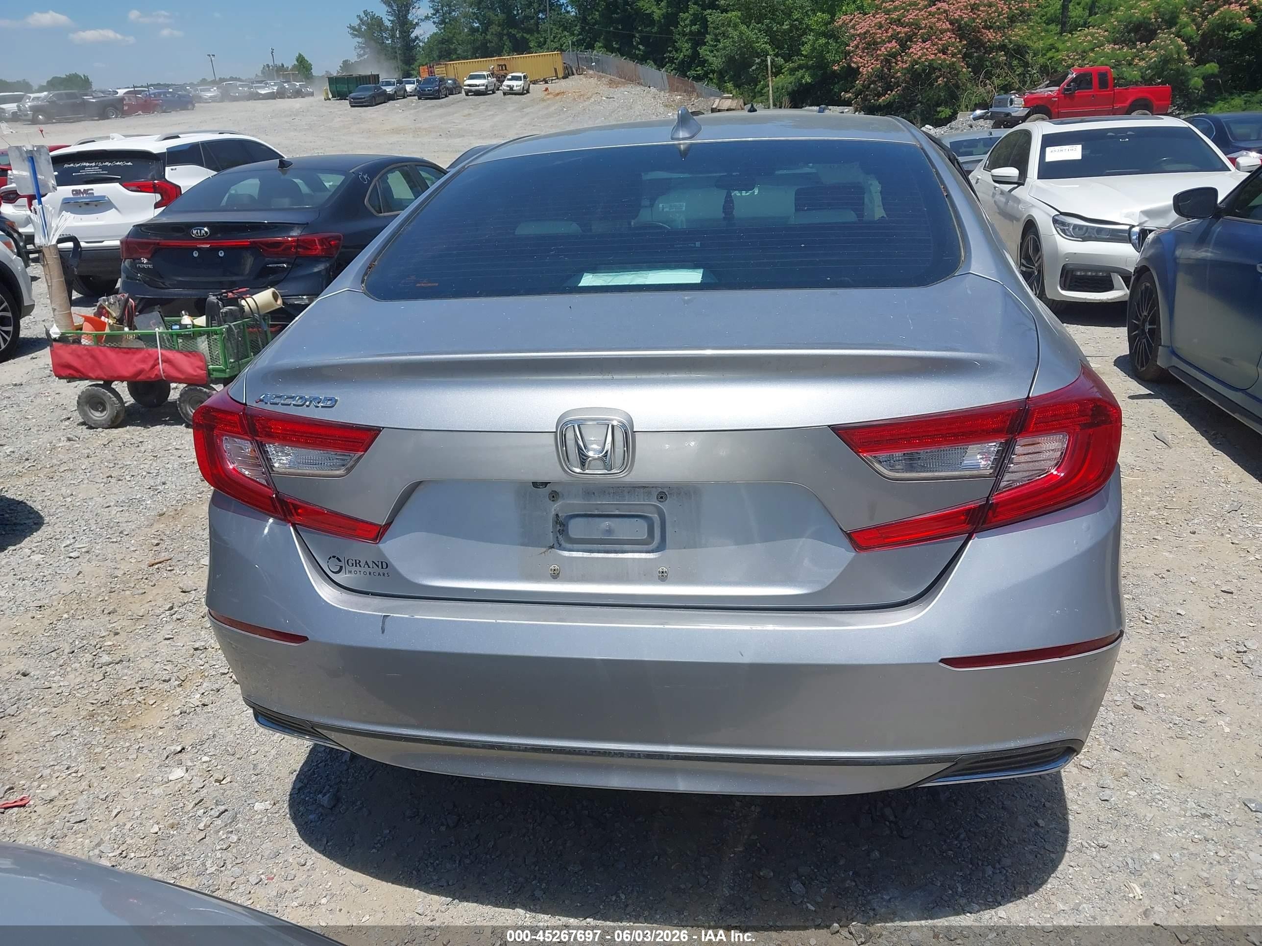 2020 Honda Accord Lx Silver vin: 1HGCV1F13LA042442
