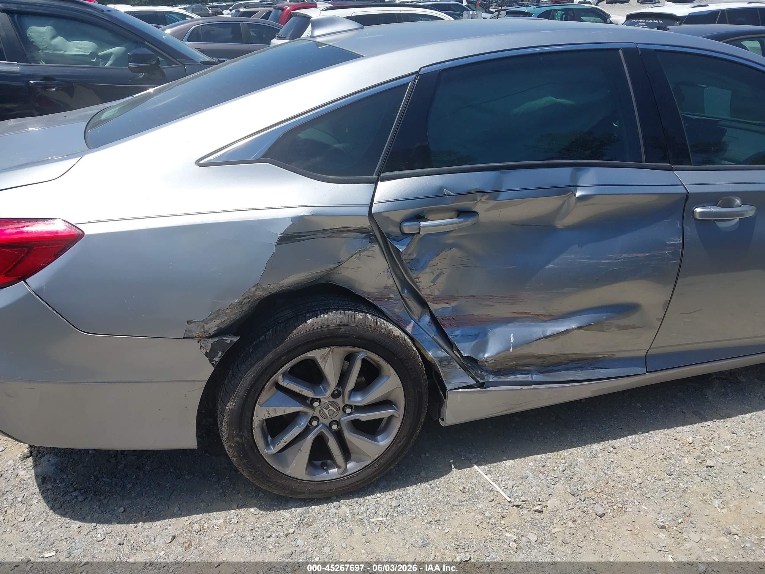 2020 Honda Accord Lx Silver vin: 1HGCV1F13LA042442