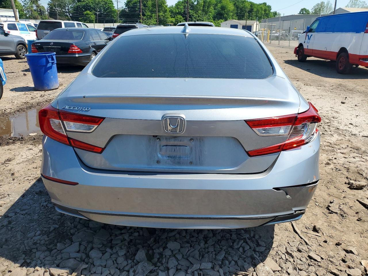 2021 Honda Accord Lx Silver vin: 1HGCV1F13MA027571