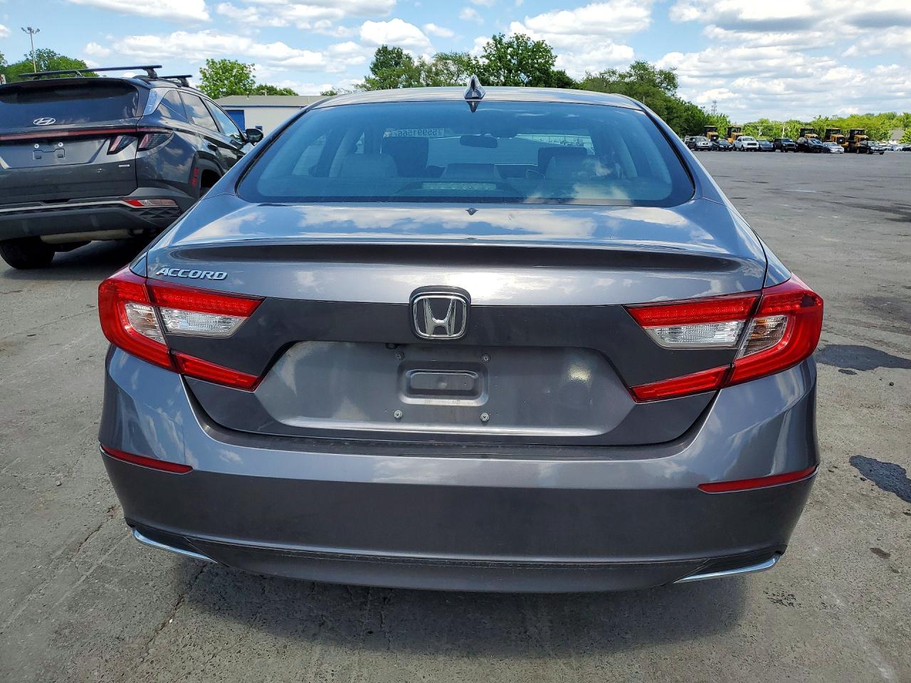 2021 Honda Accord Lx Gray vin: 1HGCV1F13MA071361