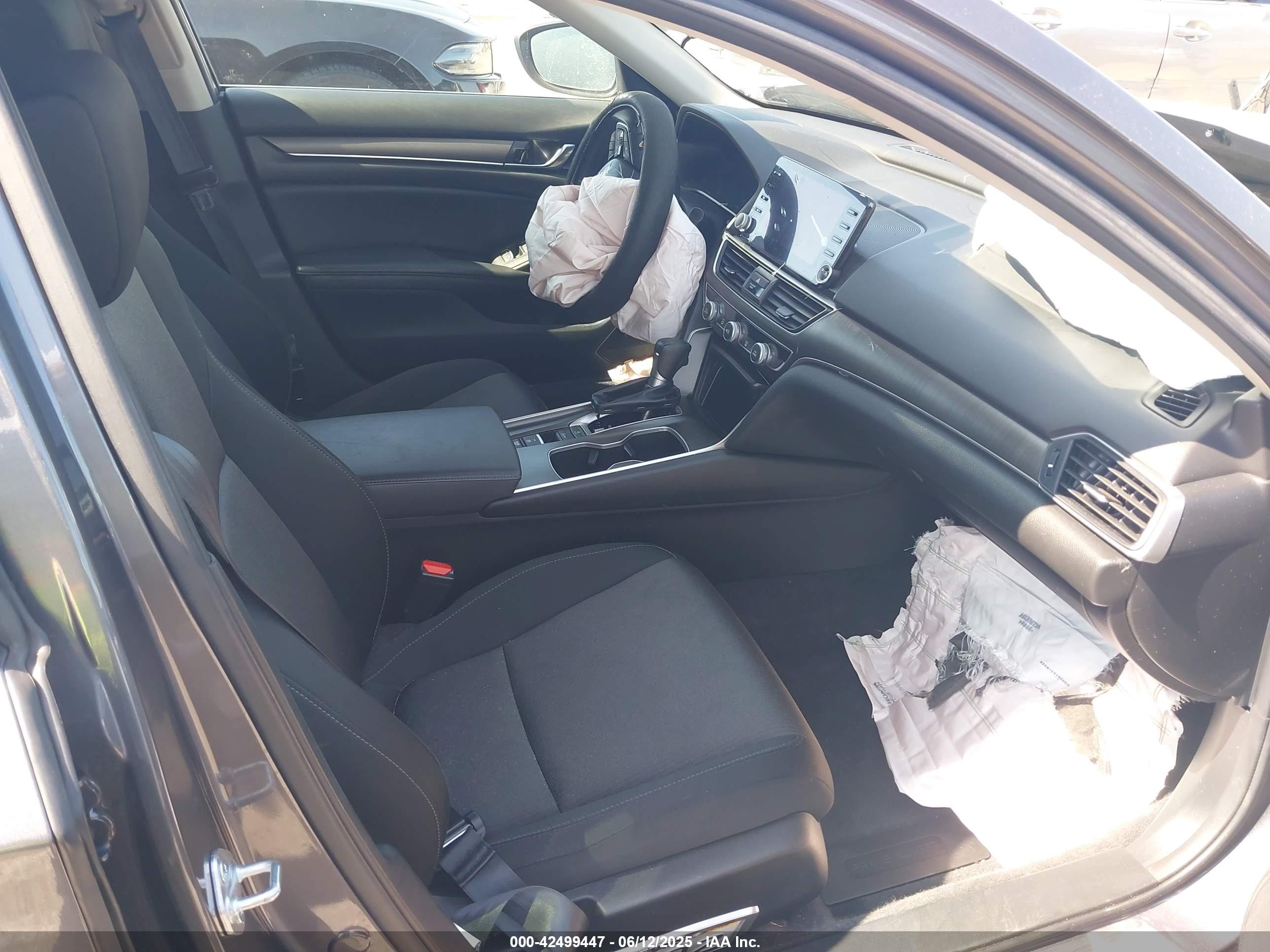 2022 Honda Accord Lx Gray vin: 1HGCV1F13NA074164