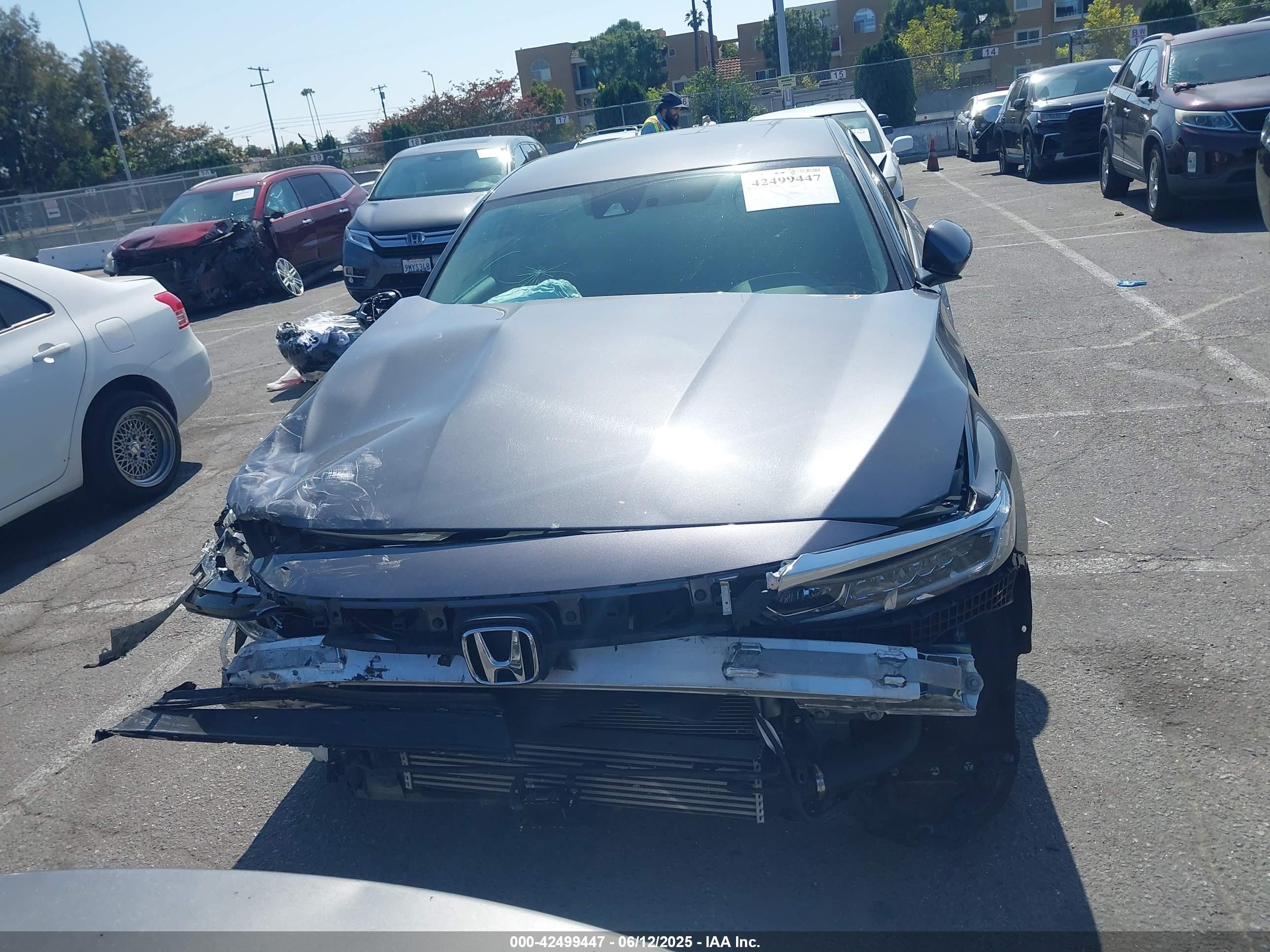 2022 Honda Accord Lx Gray vin: 1HGCV1F13NA074164