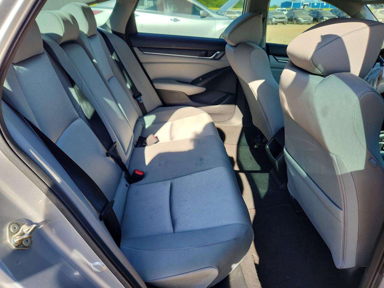 2019 Honda Accord Lx Silver vin: 1HGCV1F14KA024059