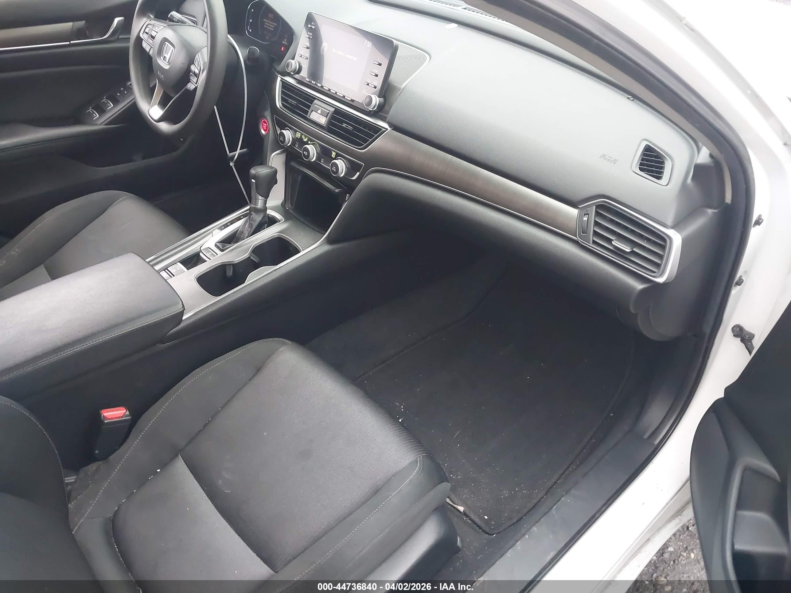 2019 Honda Accord Lx White vin: 1HGCV1F14KA100606