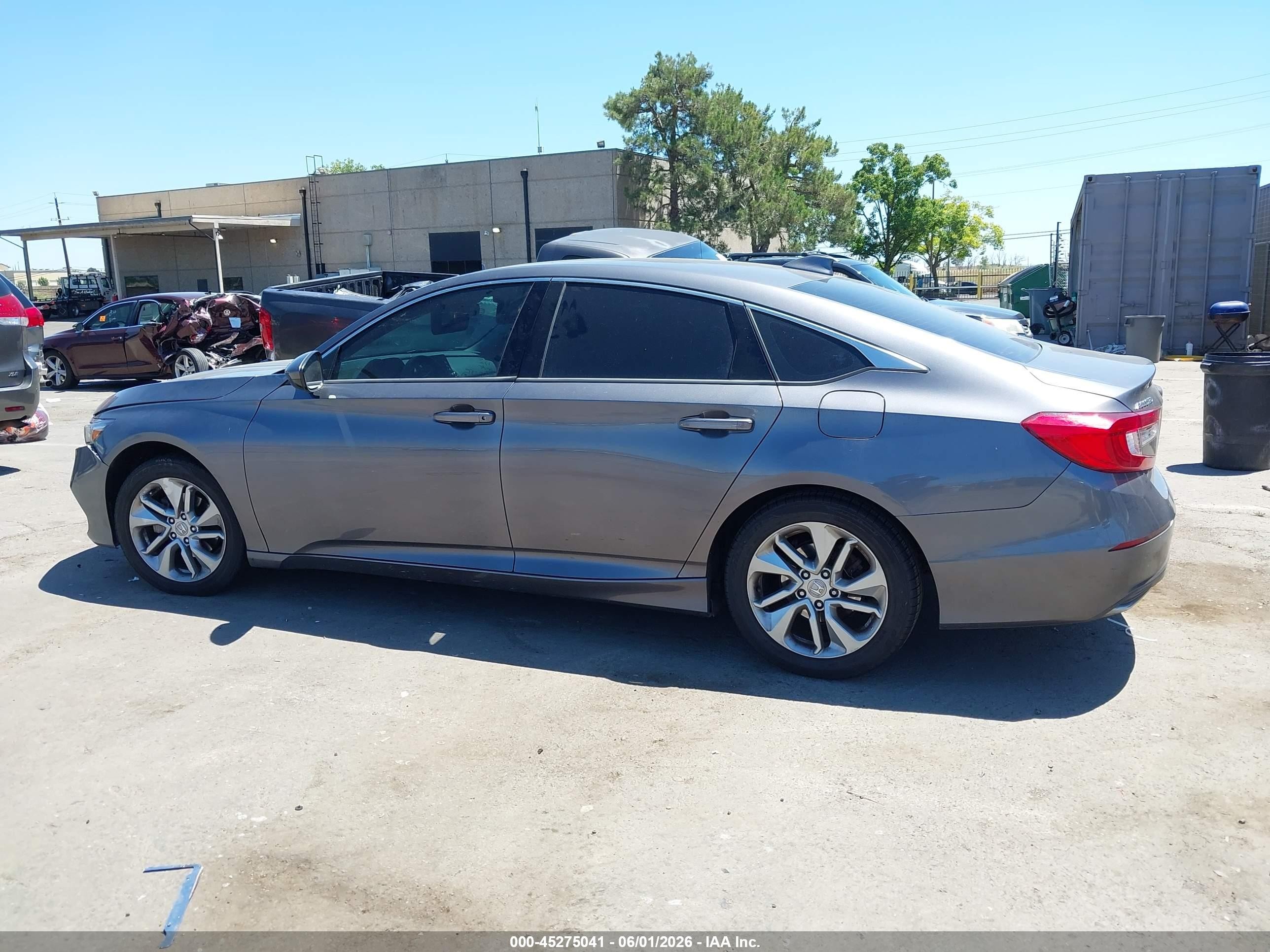 2018 Honda Accord Lx Gray vin: 1HGCV1F15JA196390