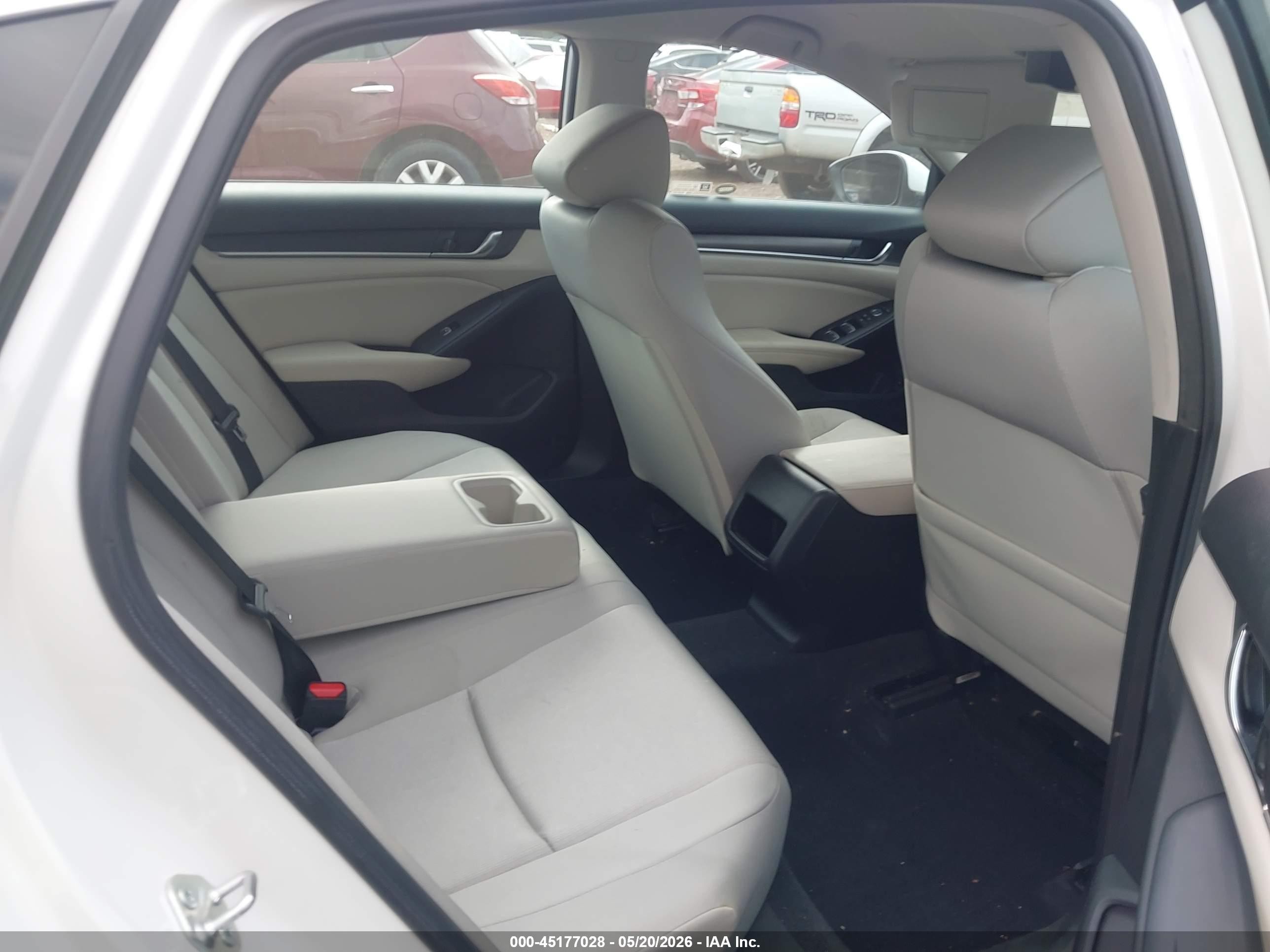 2021 Honda Accord Lx White vin: 1HGCV1F16MA039424