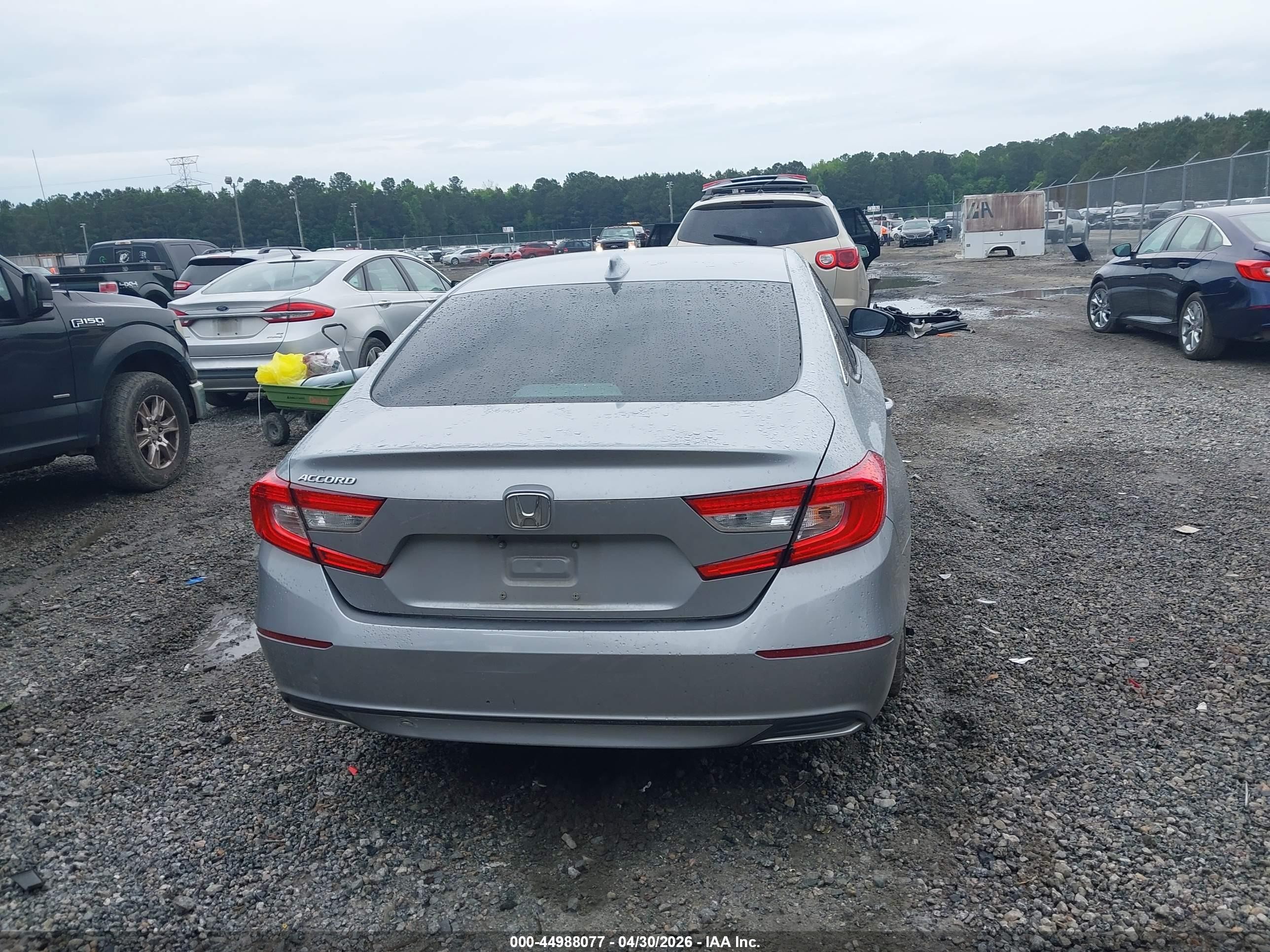 2019 Honda Accord Lx Silver vin: 1HGCV1F18KA026526
