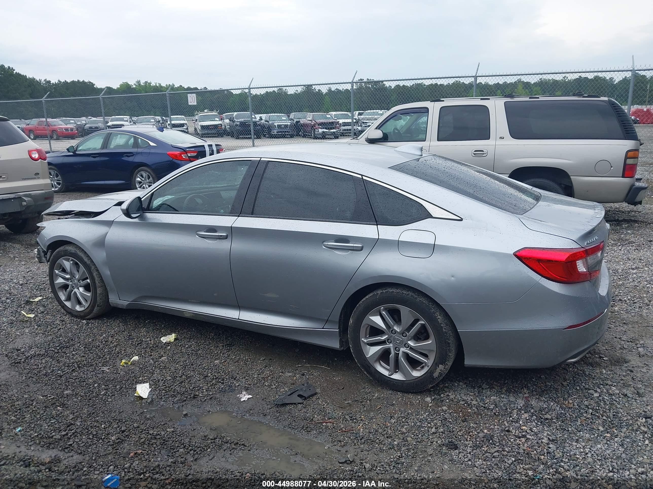 2019 Honda Accord Lx Silver vin: 1HGCV1F18KA026526