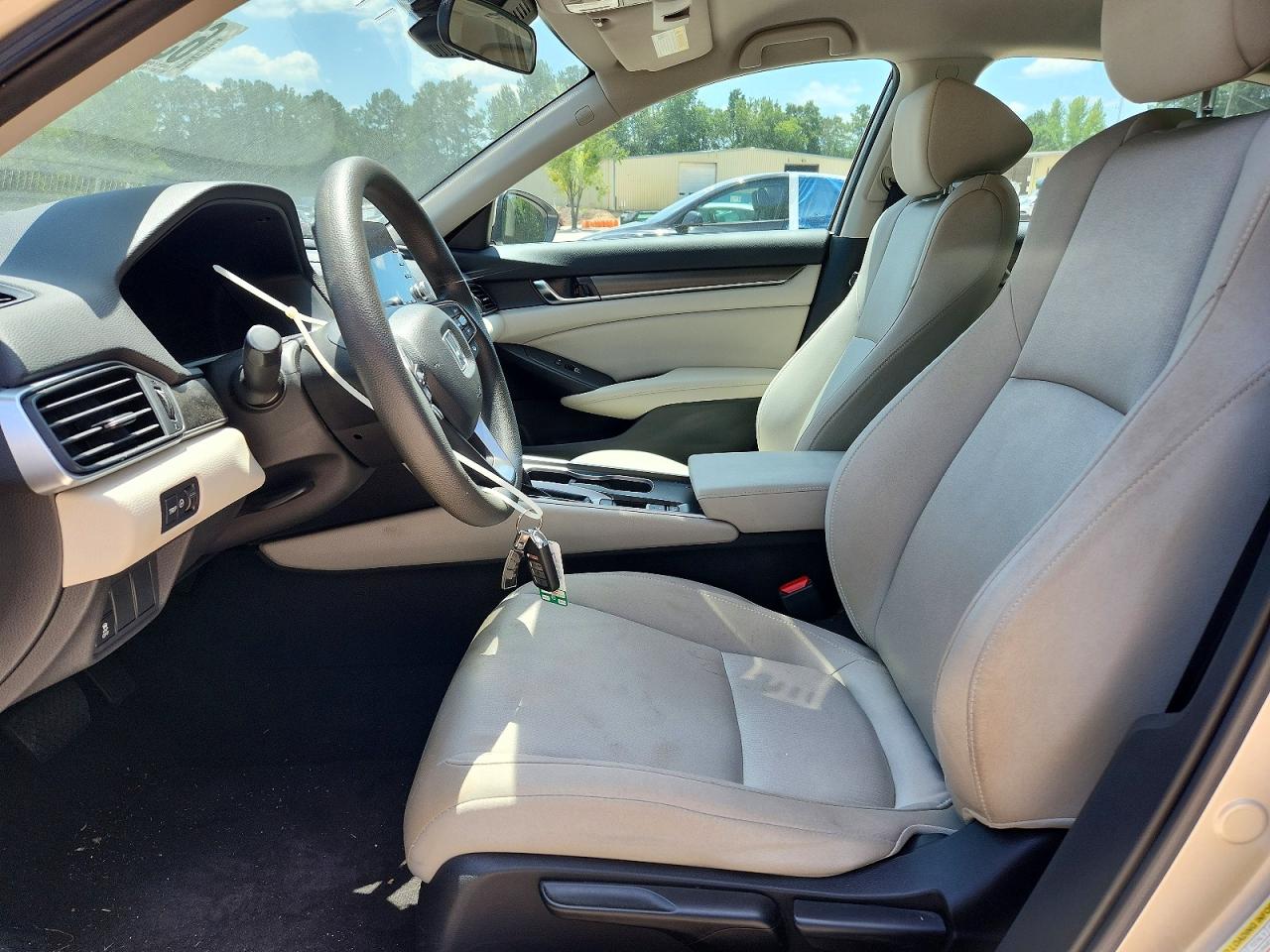 2019 Honda Accord Lx Beige vin: 1HGCV1F1XKA093659