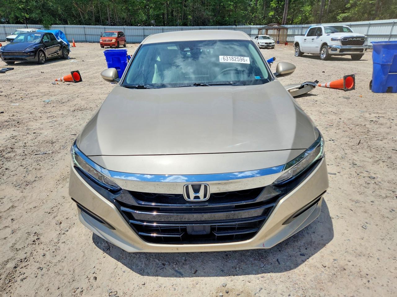 2019 Honda Accord Lx Beige vin: 1HGCV1F1XKA093659