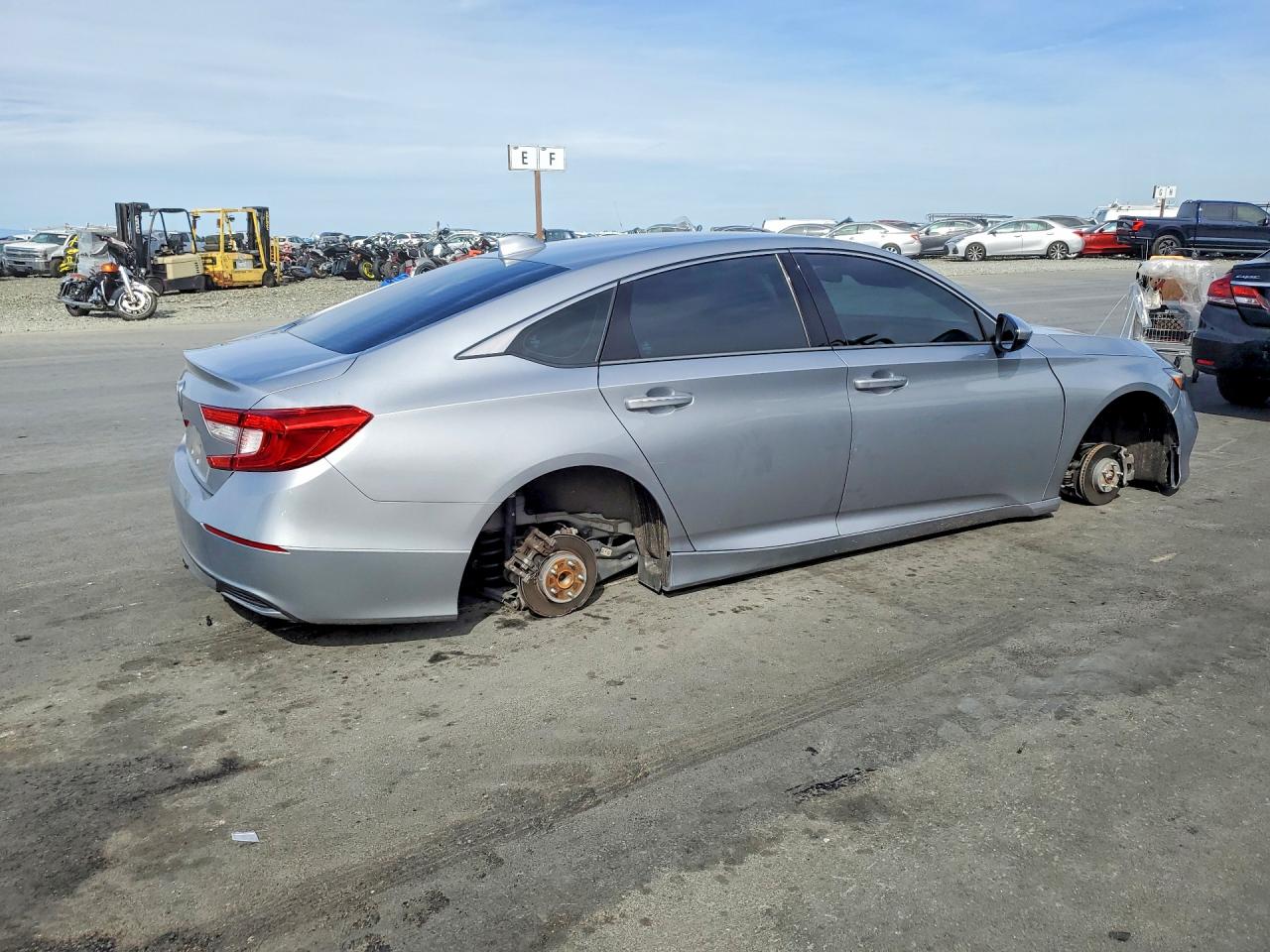 2019 Honda Accord Lx Silver vin: 1HGCV1F1XKA101999