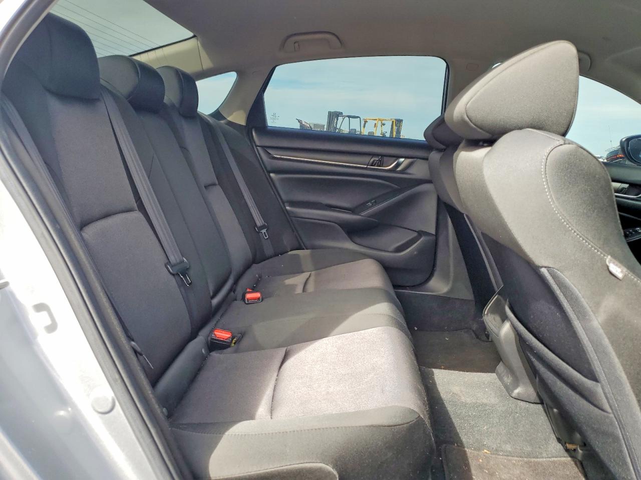2019 Honda Accord Lx Silver vin: 1HGCV1F1XKA101999