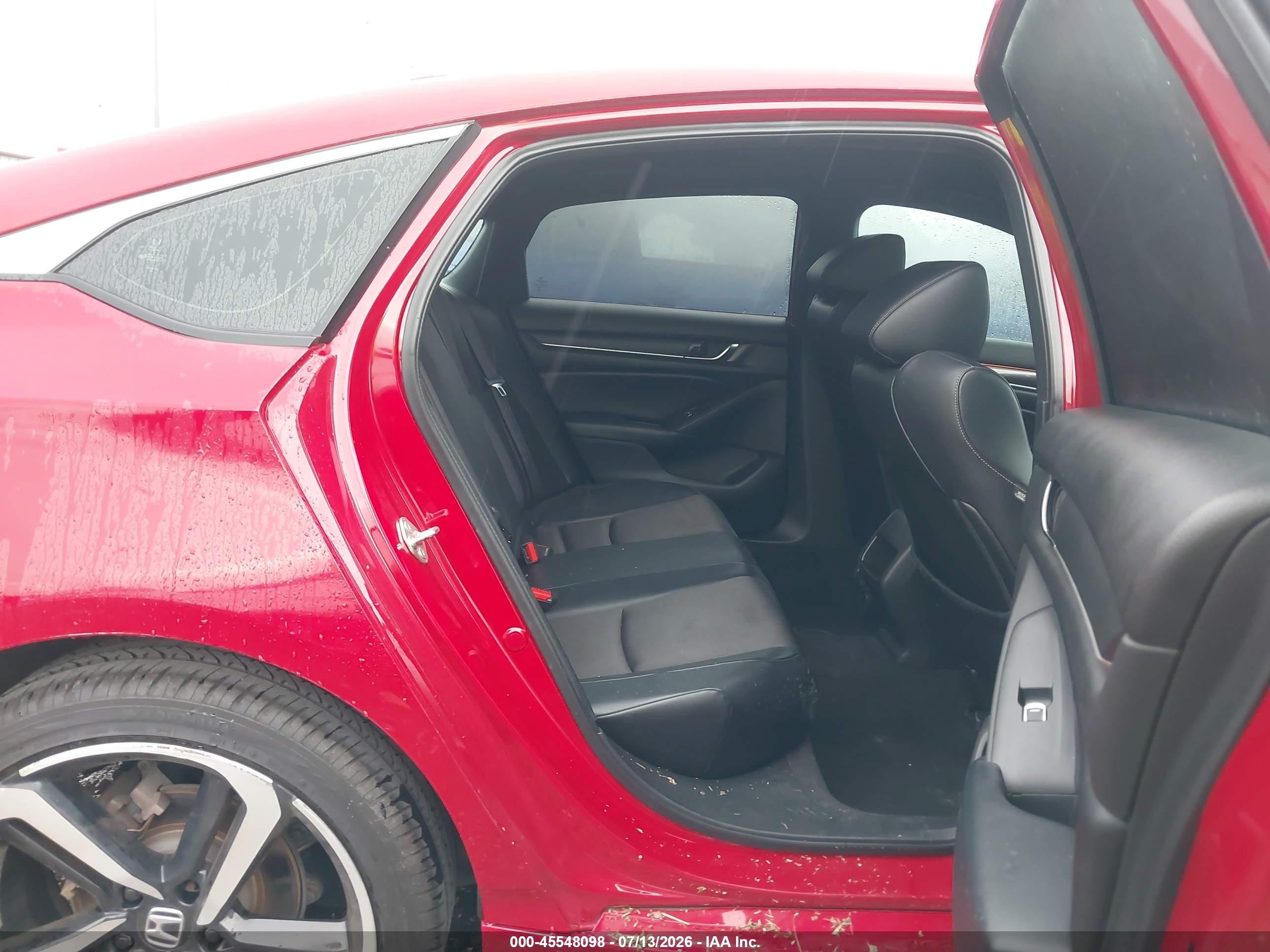 2018 Honda Accord Sport Red vin: 1HGCV1F30JA031655