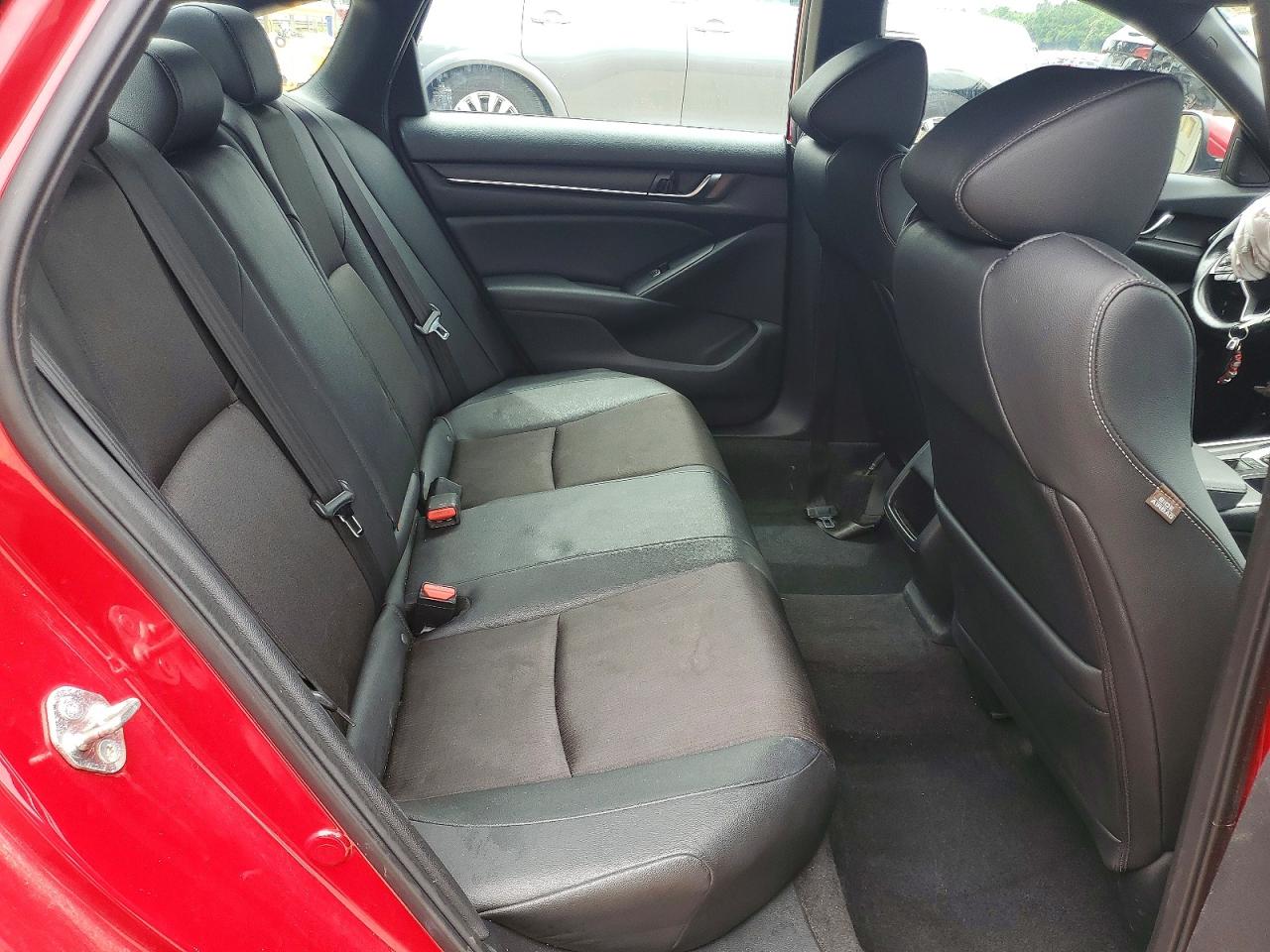 2019 Honda Accord Sport Red vin: 1HGCV1F30KA000486