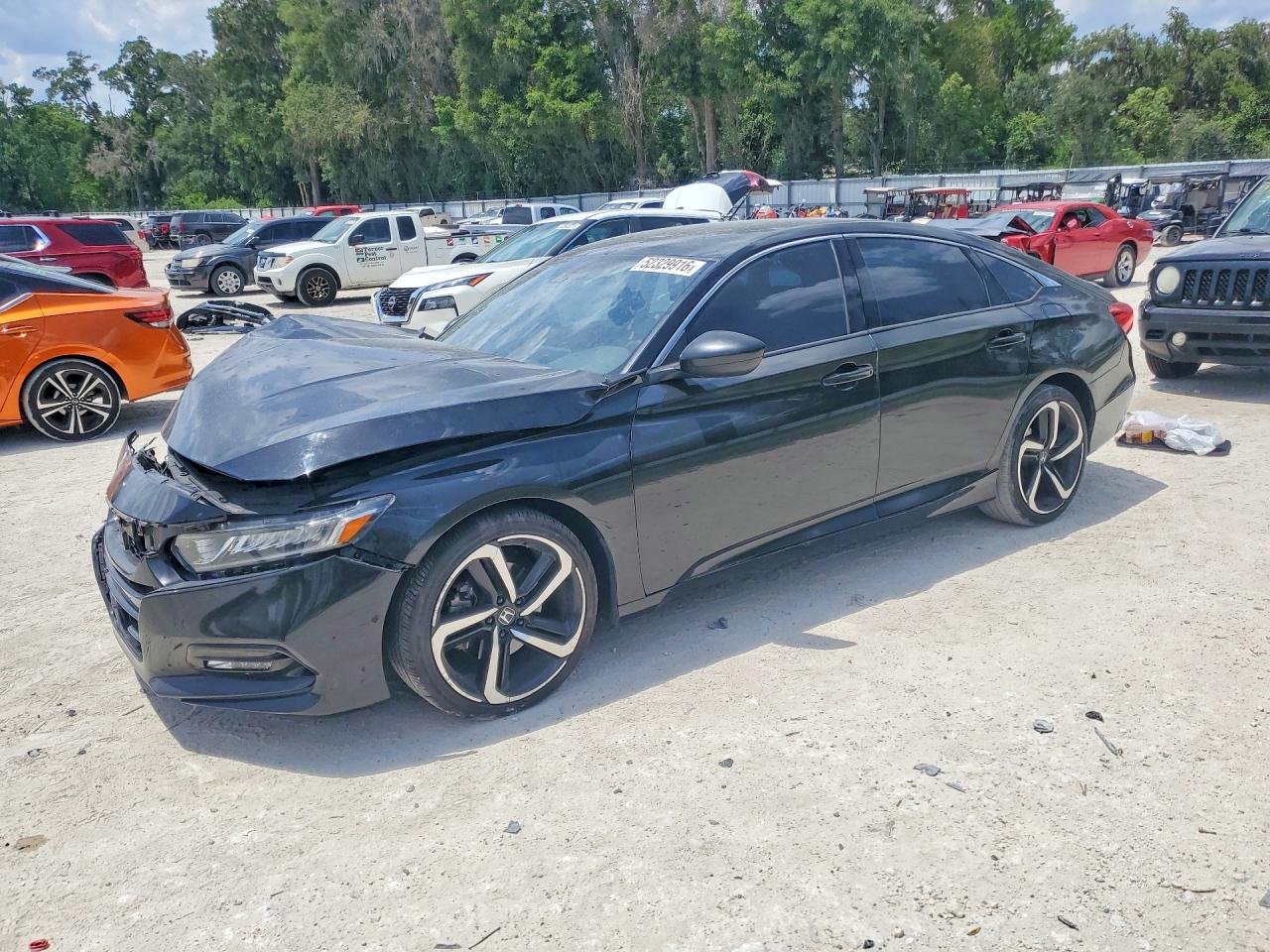 1HGCV1F30KA171268