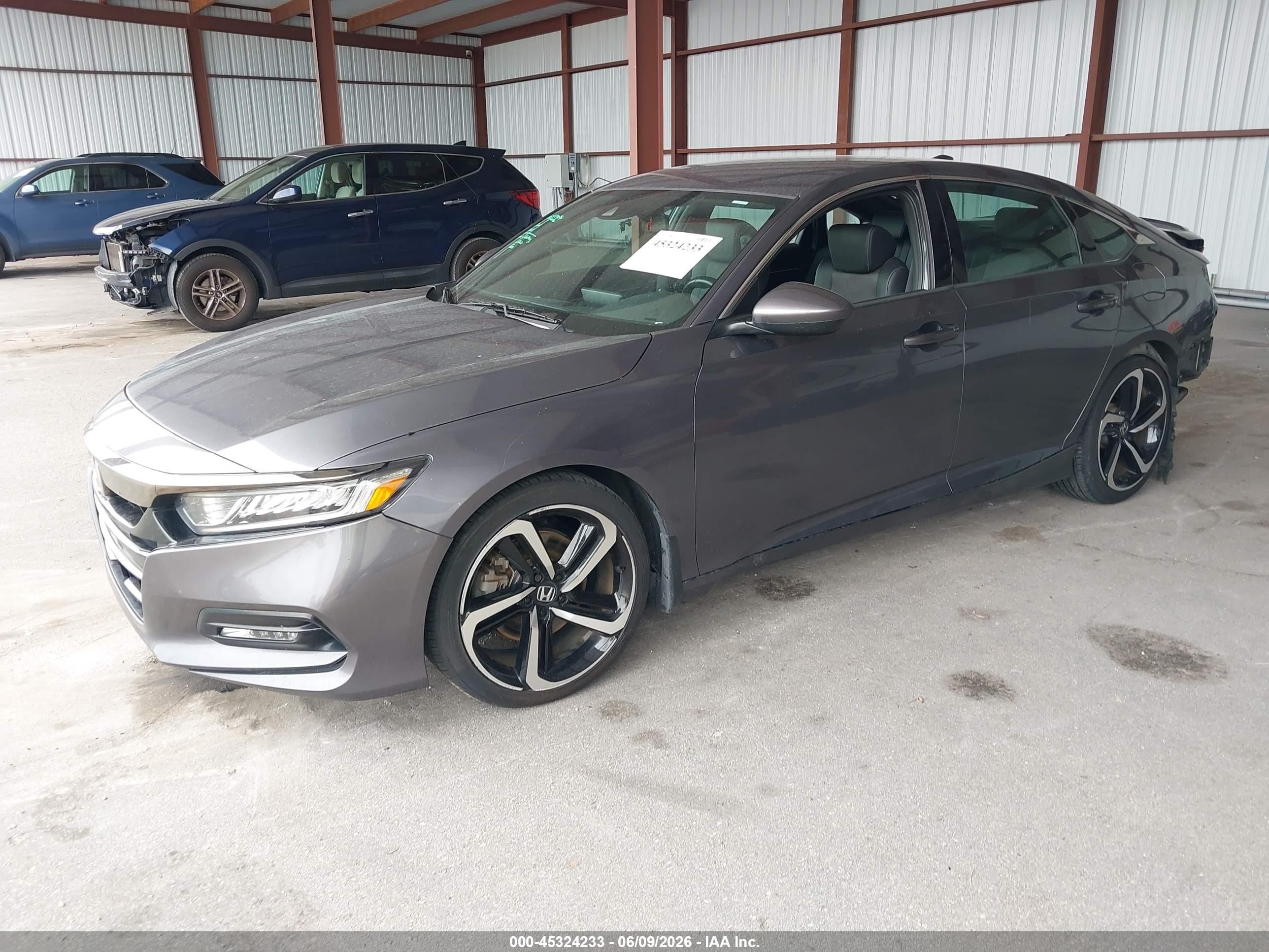 2019 Honda Accord Sport Серый vin: 1HGCV1F31KA153295