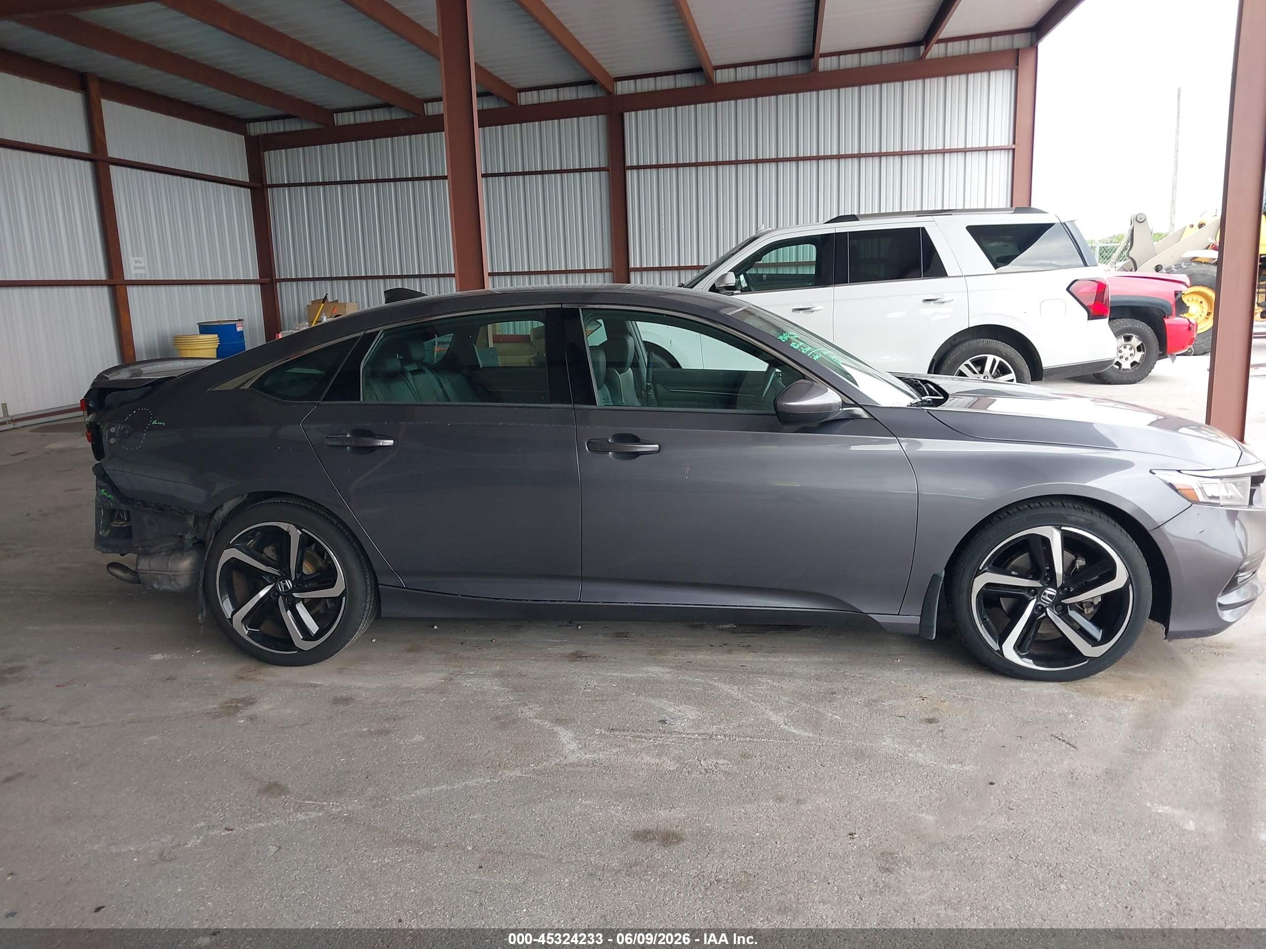 2019 Honda Accord Sport Серый vin: 1HGCV1F31KA153295