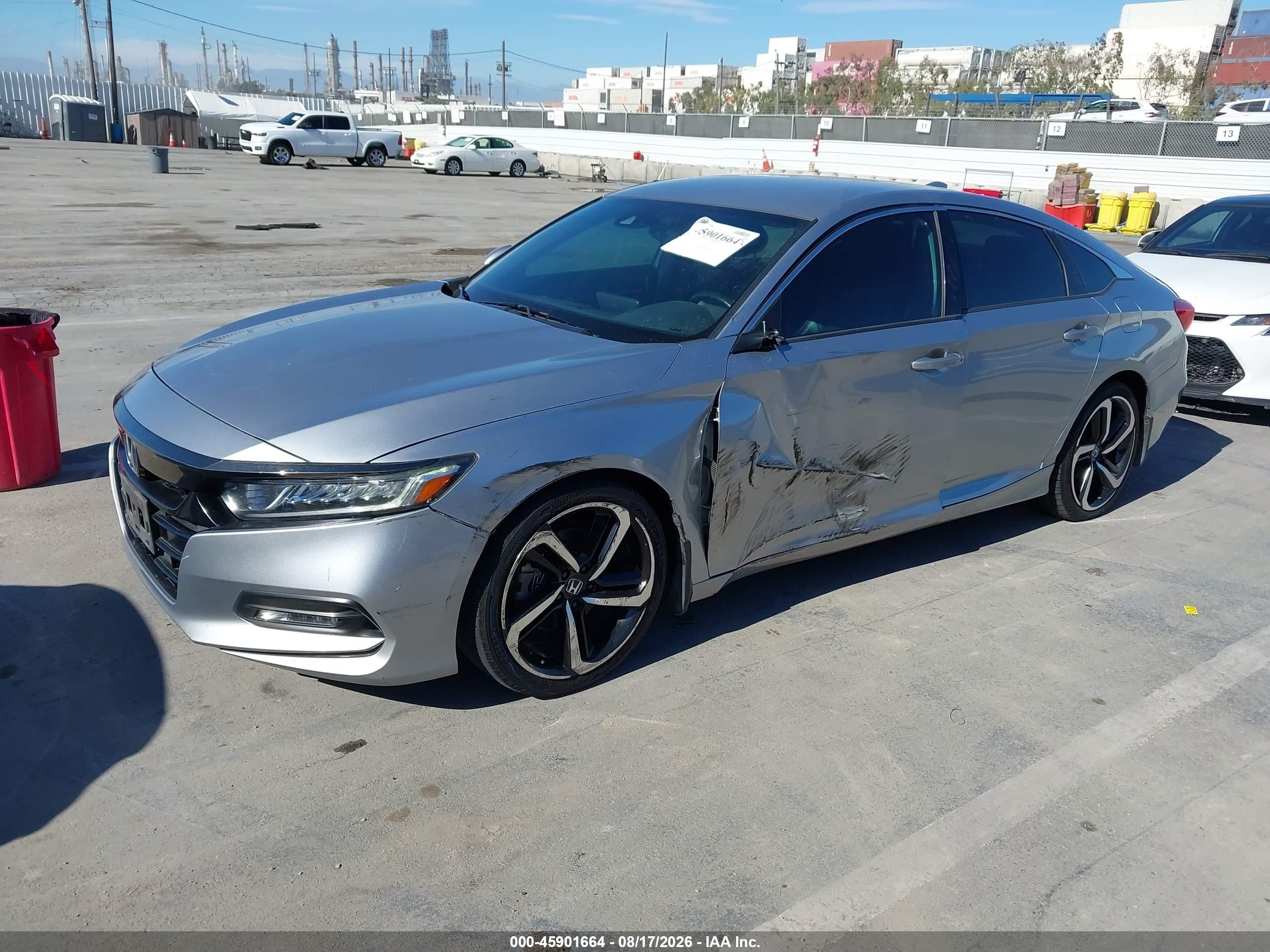 2018 Honda Accord Sport Silver vin: 1HGCV1F32JA001105