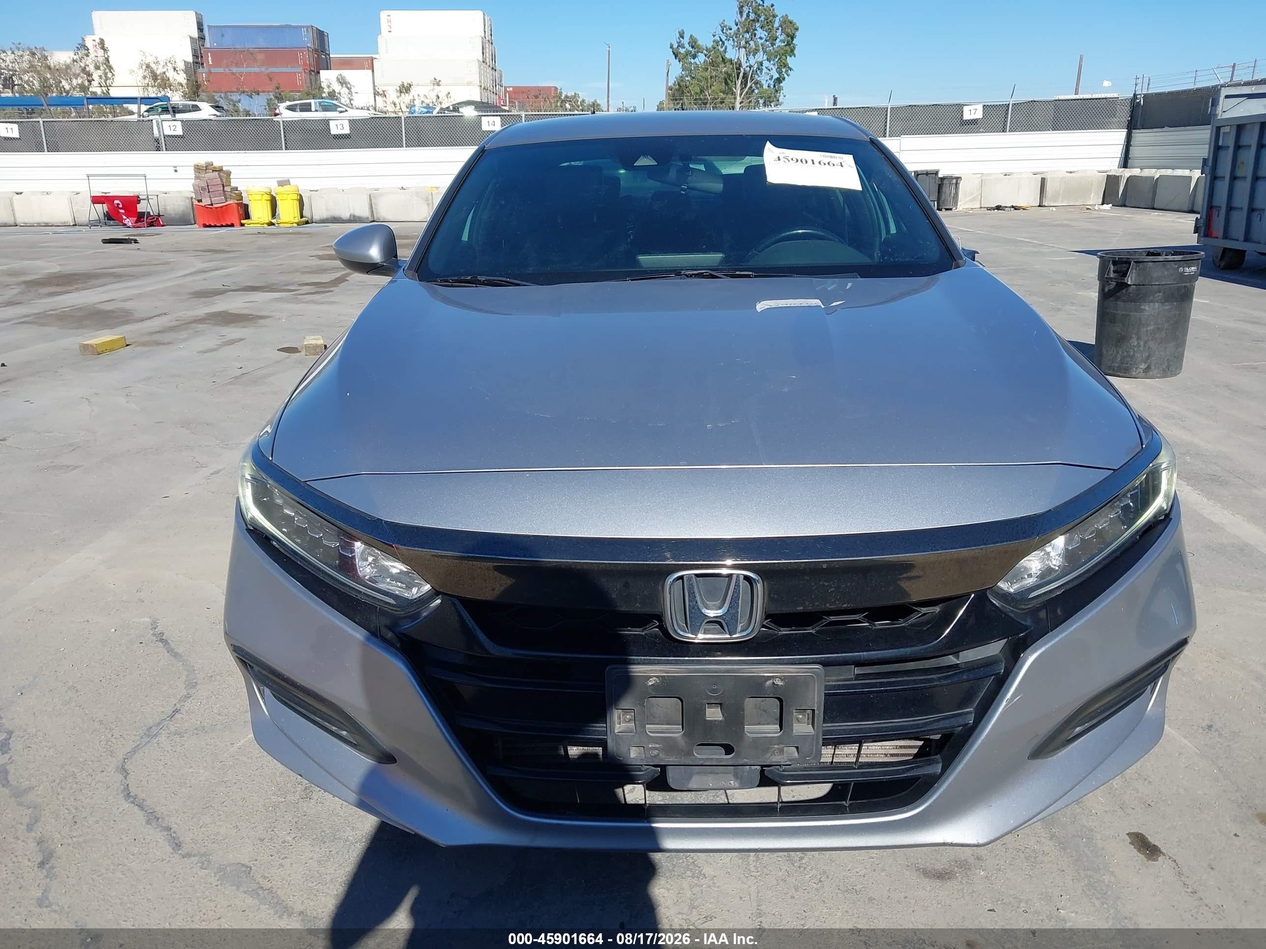 2018 Honda Accord Sport Silver vin: 1HGCV1F32JA001105