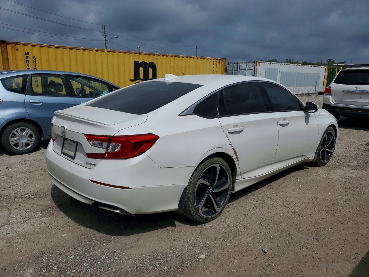 2018 Honda Accord Sport White vin: 1HGCV1F32JA184523