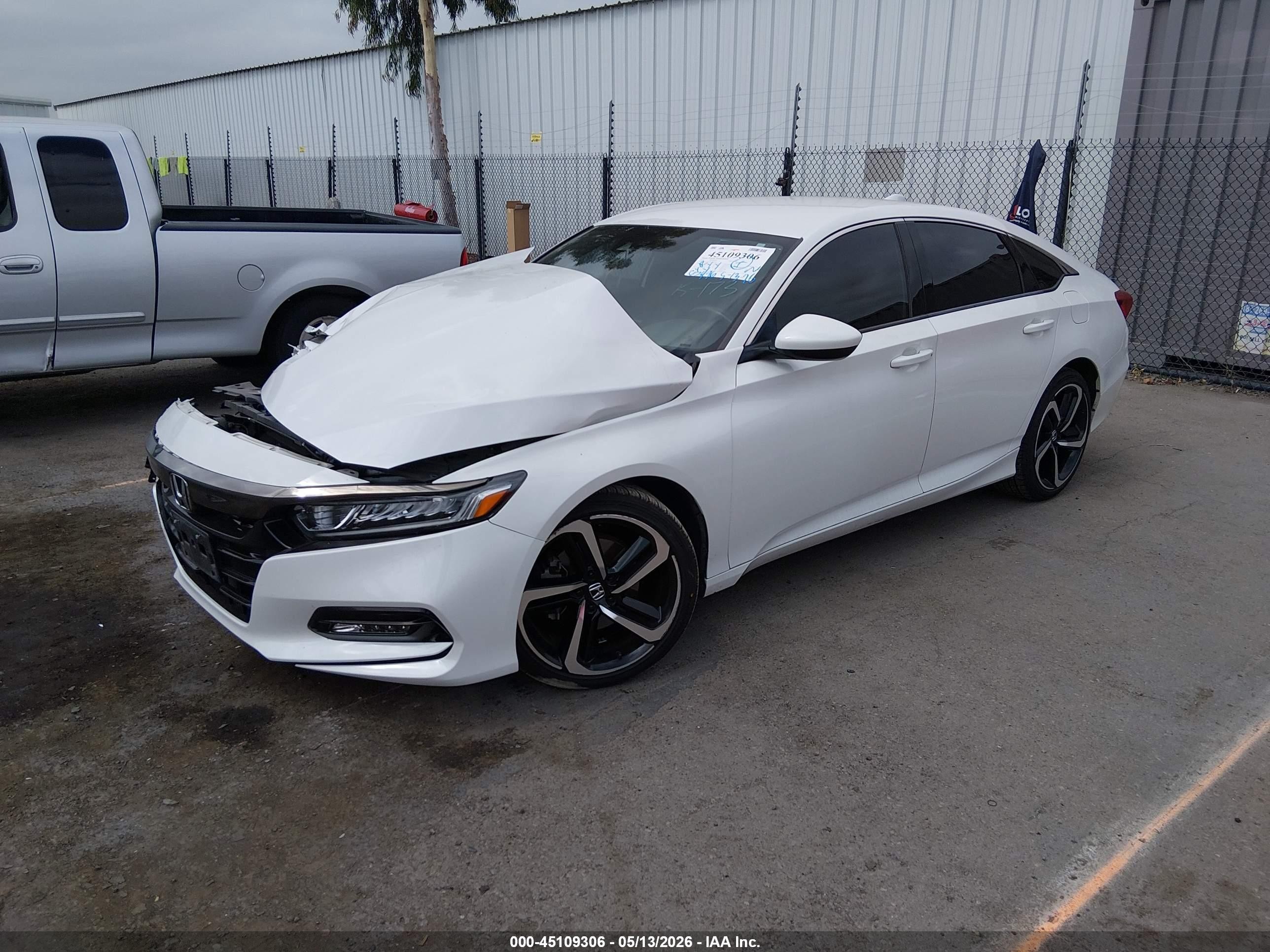 2019 Honda Accord Sport White vin: 1HGCV1F32KA086318