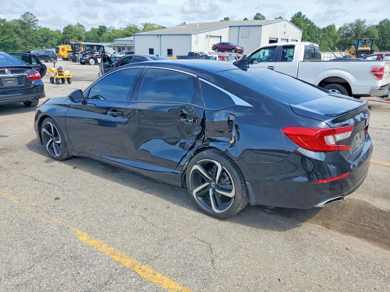 2022 Honda Accord Sport Black vin: 1HGCV1F32NA039844