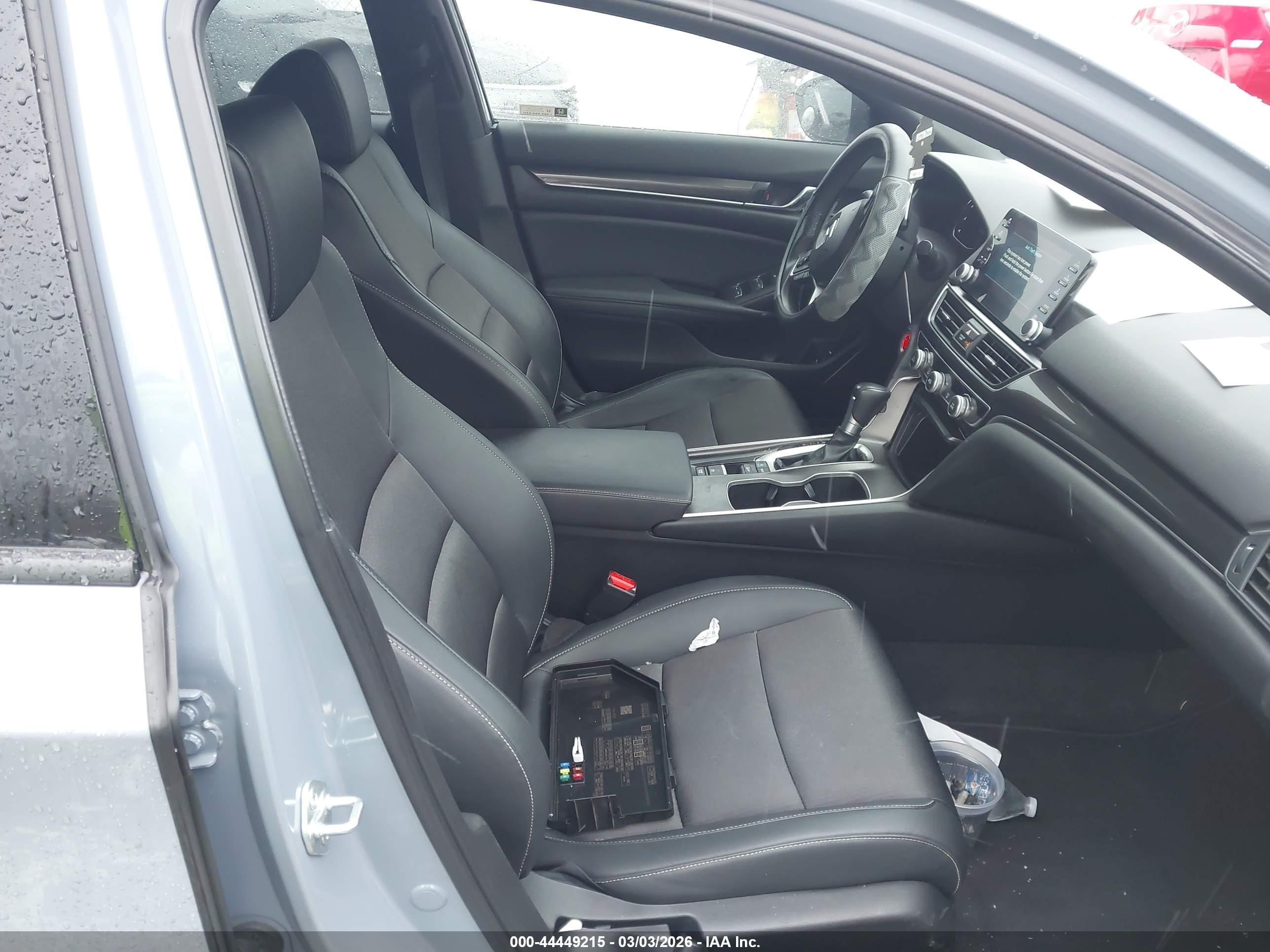 2022 Honda Accord Sport Blue vin: 1HGCV1F32NA065375