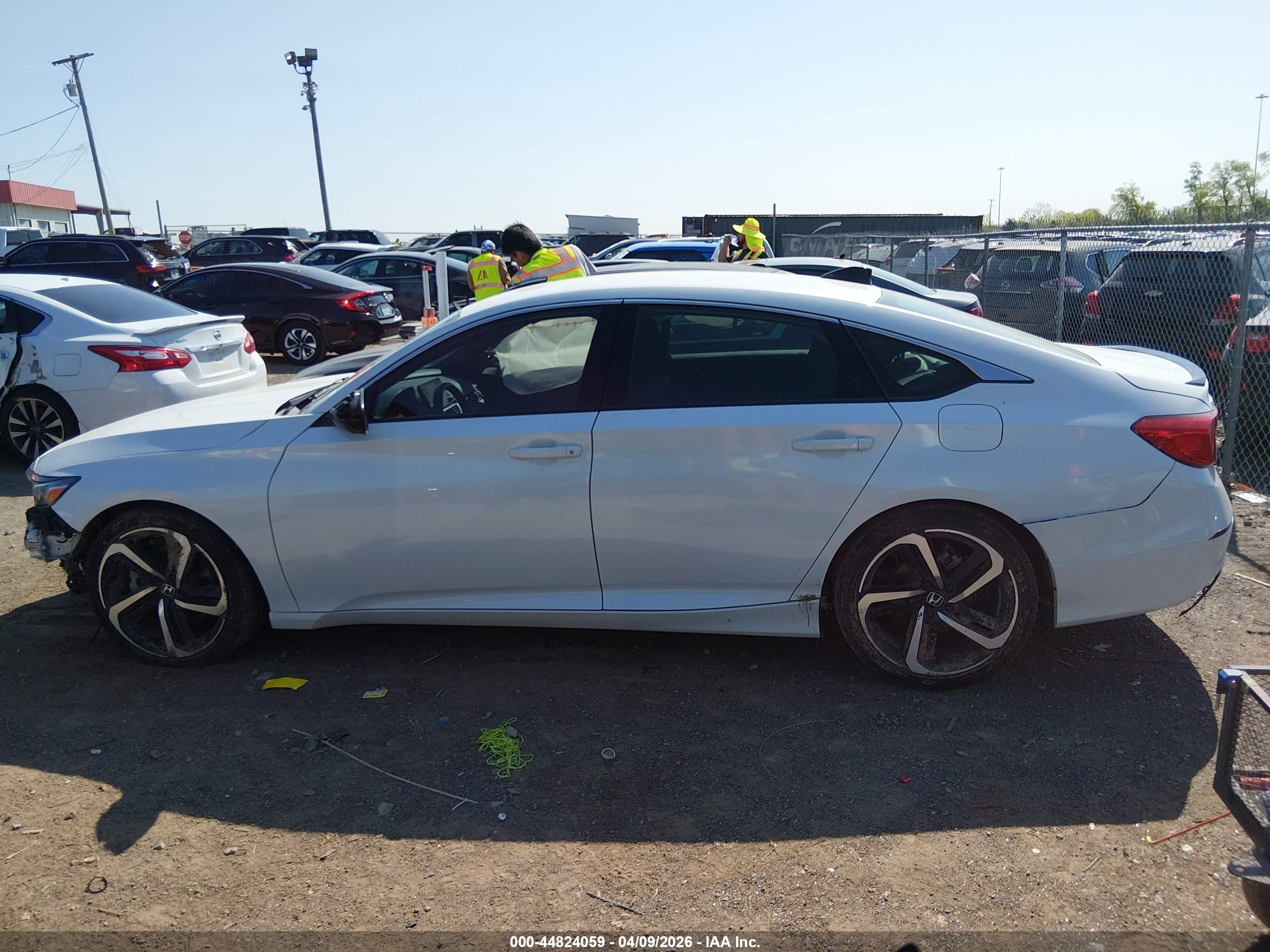 2022 Honda Accord Sport White vin: 1HGCV1F32NA113523