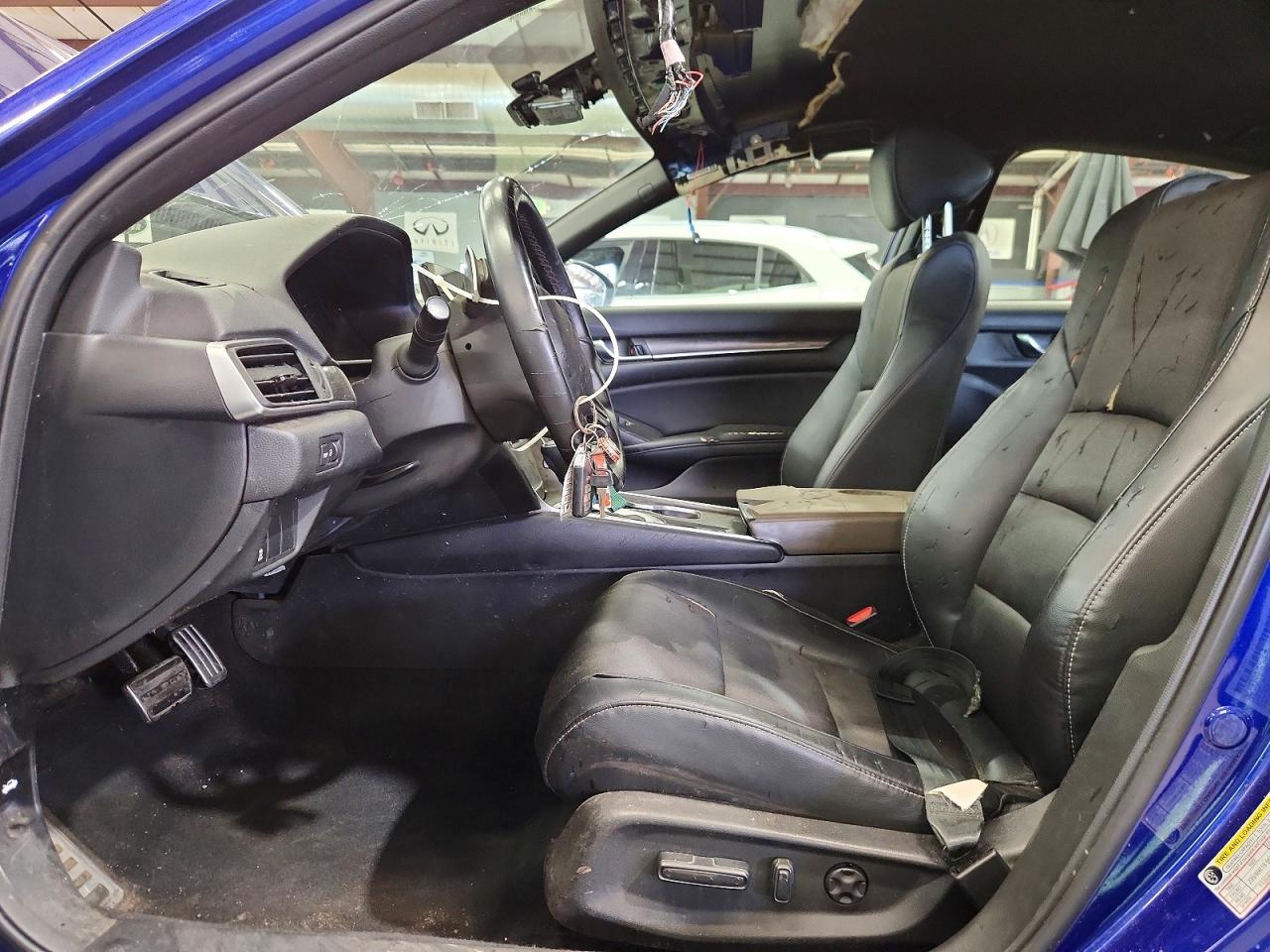 2018 Honda Accord Sport Blue vin: 1HGCV1F33JA139705