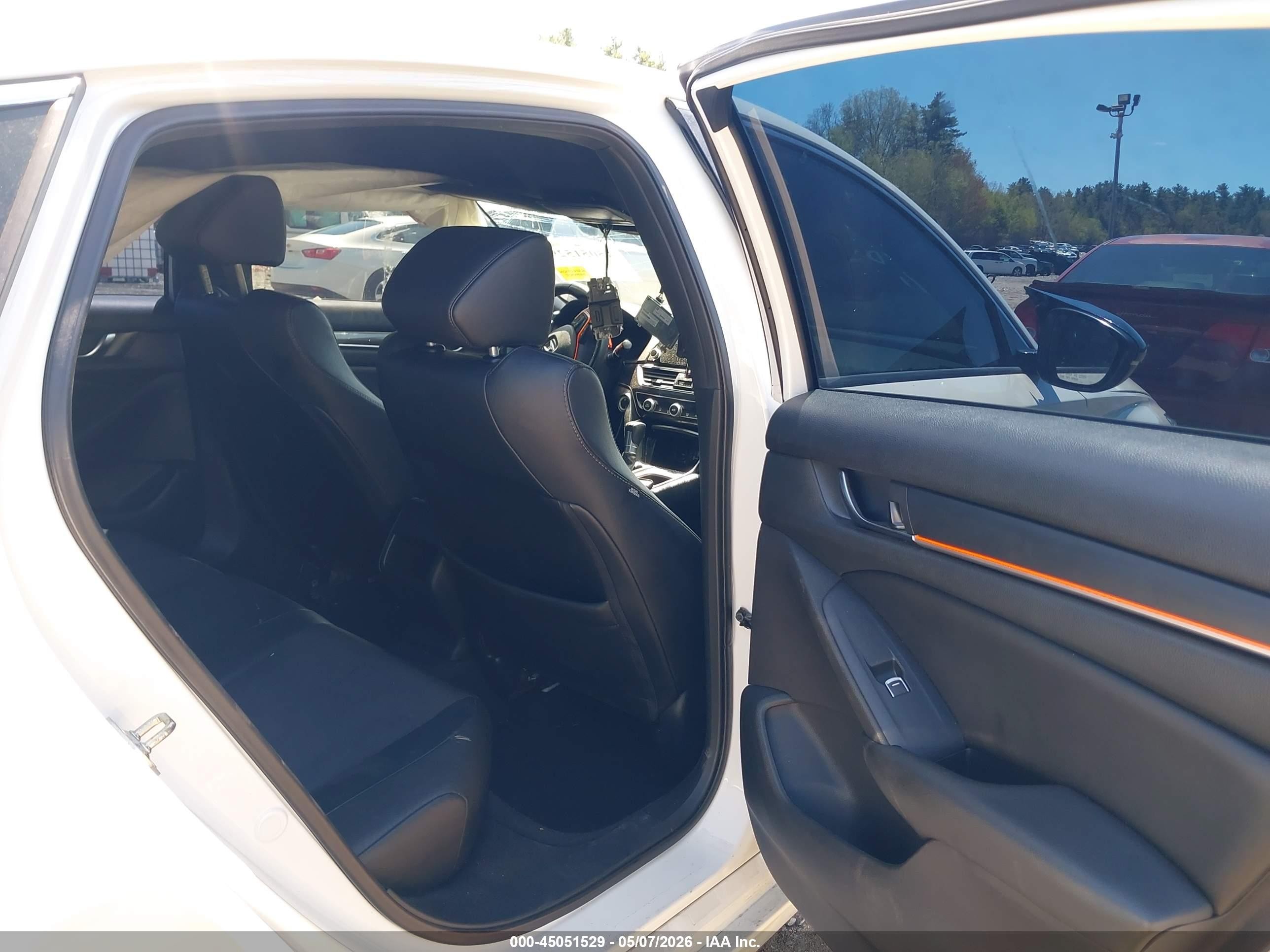 2020 Honda Accord Sport White vin: 1HGCV1F33LA119859