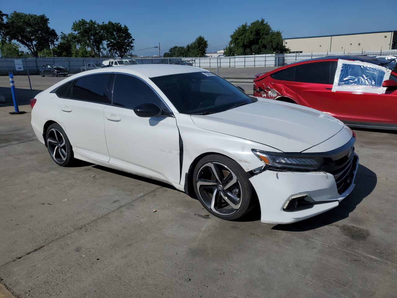 2022 Honda Accord Sport Белый vin: 1HGCV1F33NA119184 Damage: Right Front Door, Dent(S) W/ Paint Dmg, 2 To 3 Inches