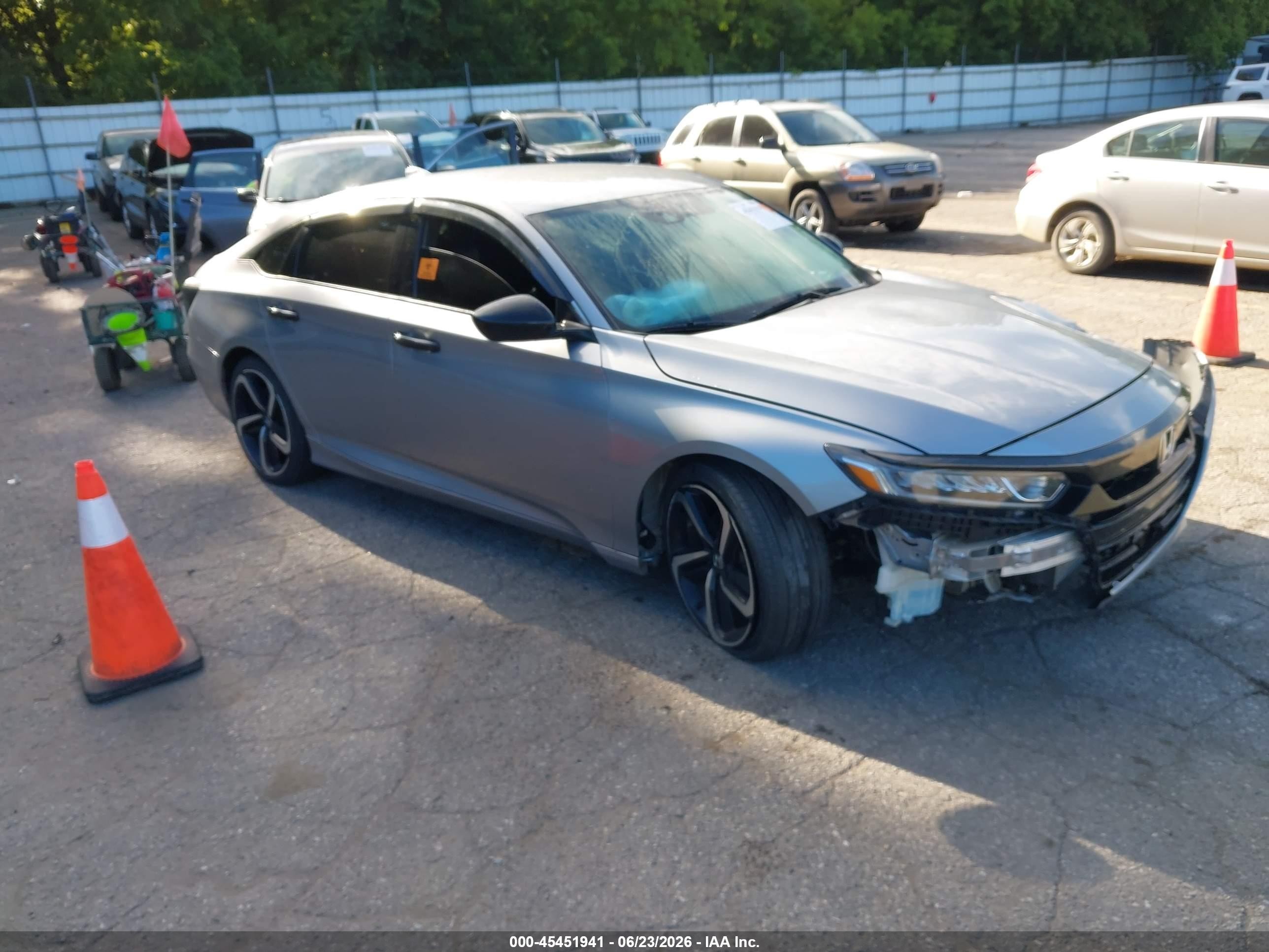 2020 Honda Accord Sport Silver vin: 1HGCV1F35LA082491