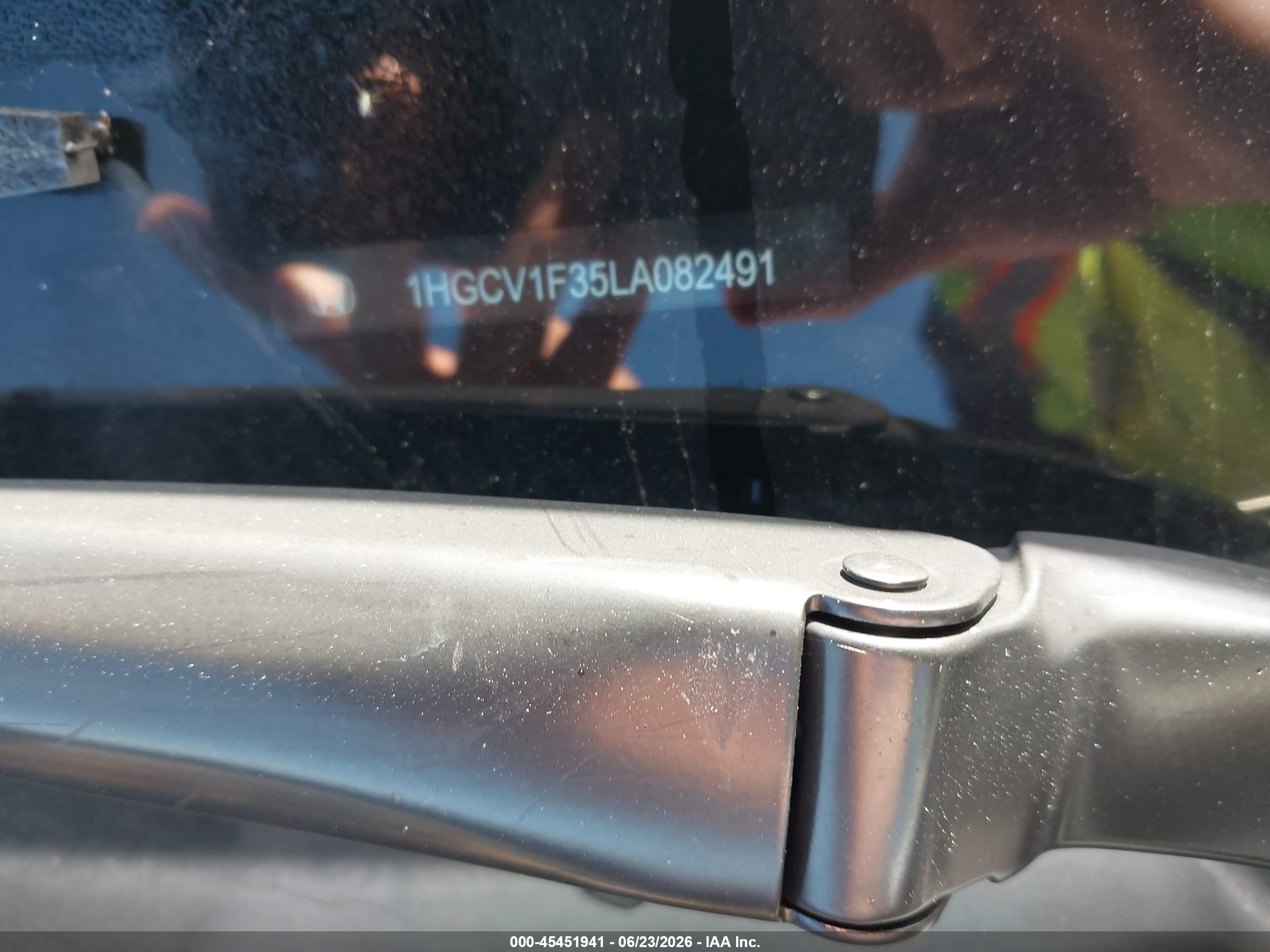 2020 Honda Accord Sport Серебряный vin: 1HGCV1F35LA082491