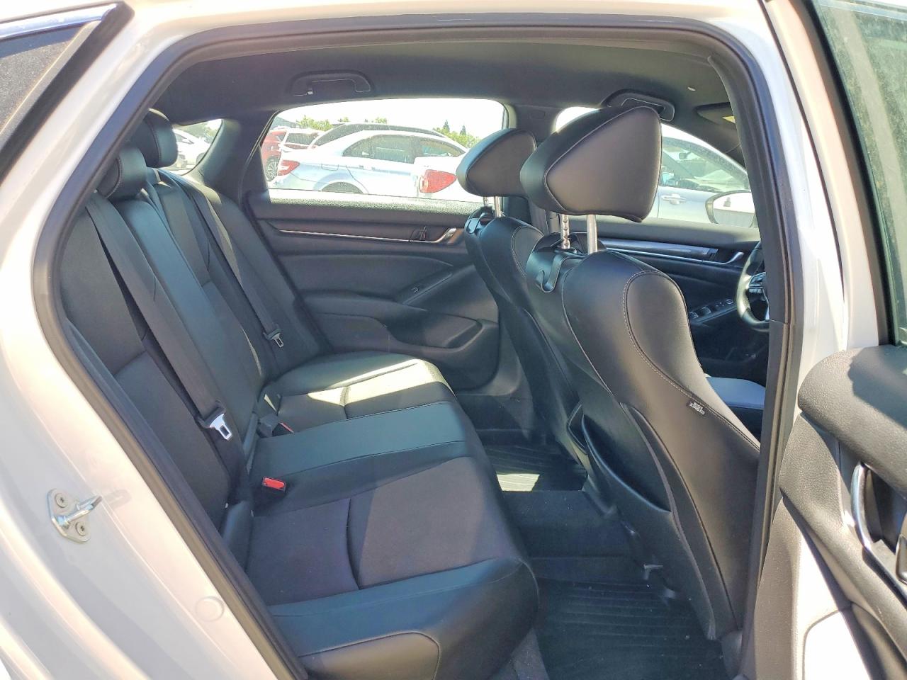 2022 Honda Accord Sport Белый vin: 1HGCV1F36NA090375