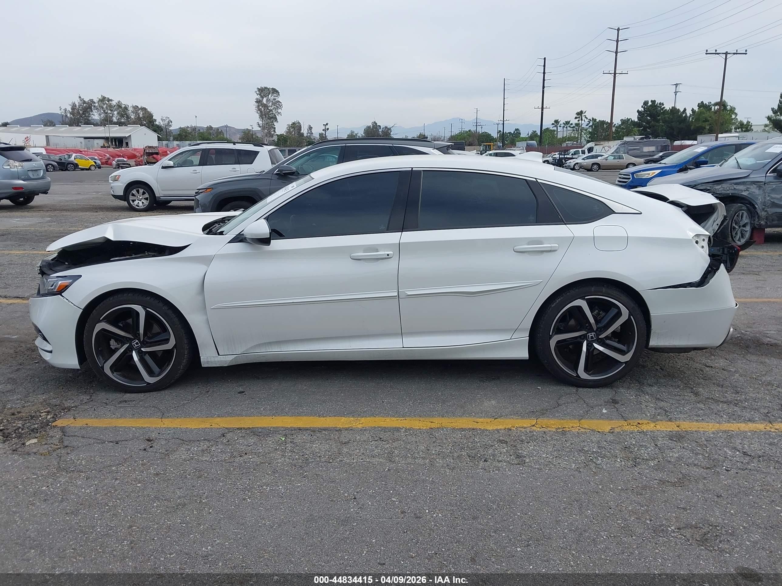 2020 Honda Accord Sport White vin: 1HGCV1F37LA130833