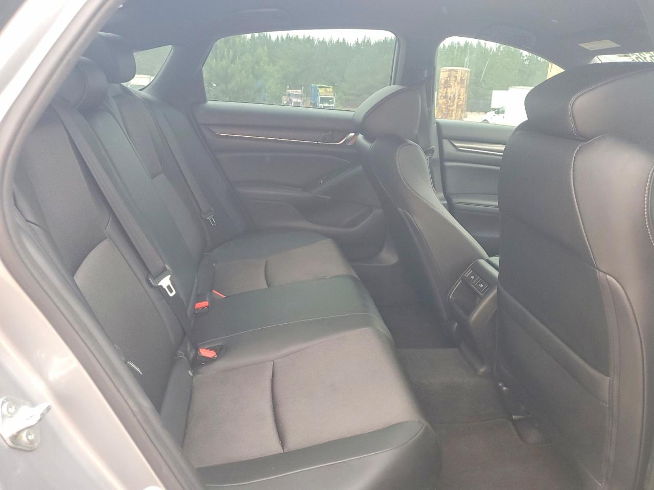 2021 Honda Accord Sport Серебряный vin: 1HGCV1F37MA106596