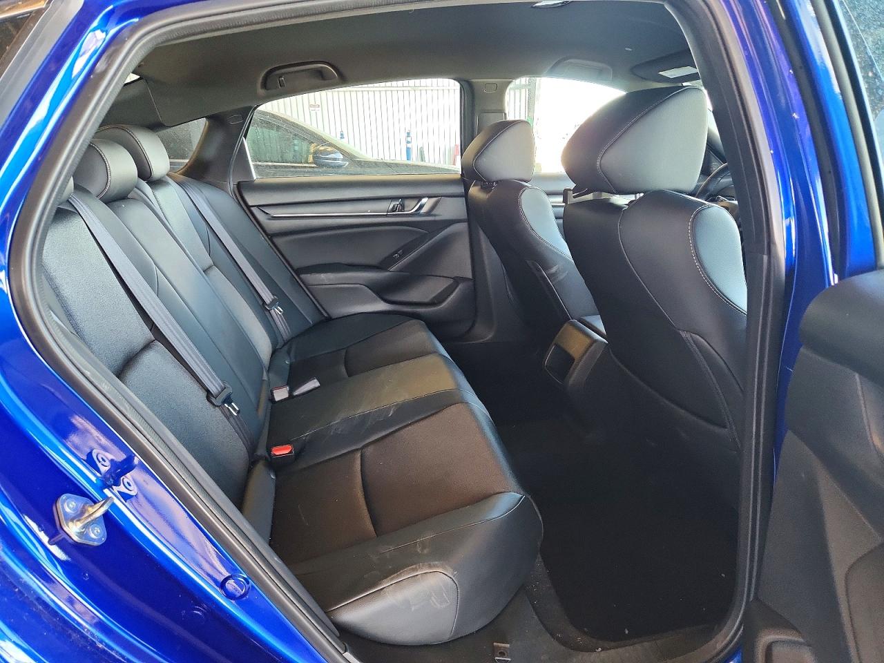 2018 Honda Accord Sport Blue vin: 1HGCV1F38JA152191