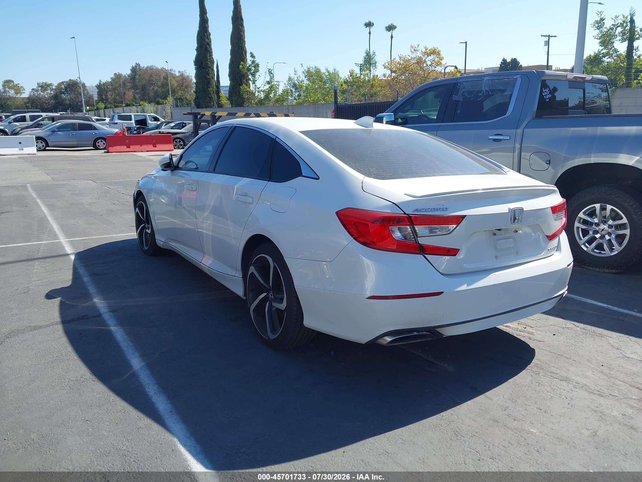 2019 Honda Accord Sport White vin: 1HGCV1F38KA035552