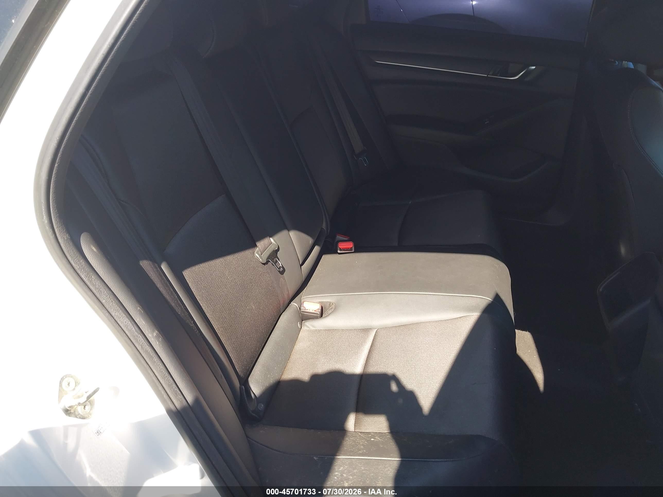 2019 Honda Accord Sport White vin: 1HGCV1F38KA035552