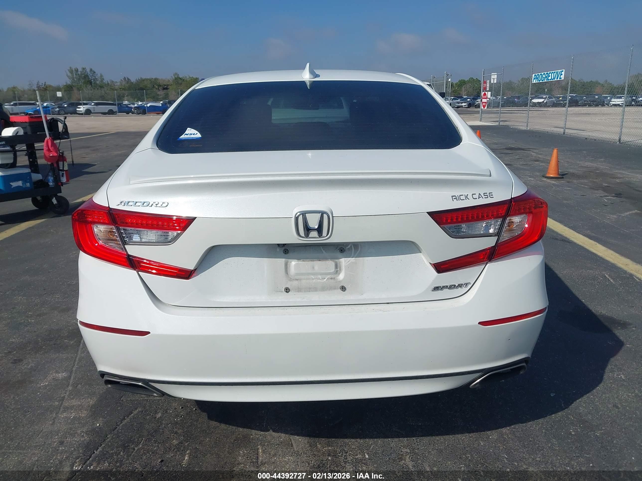 2019 Honda Accord Sport White vin: 1HGCV1F38KA156016