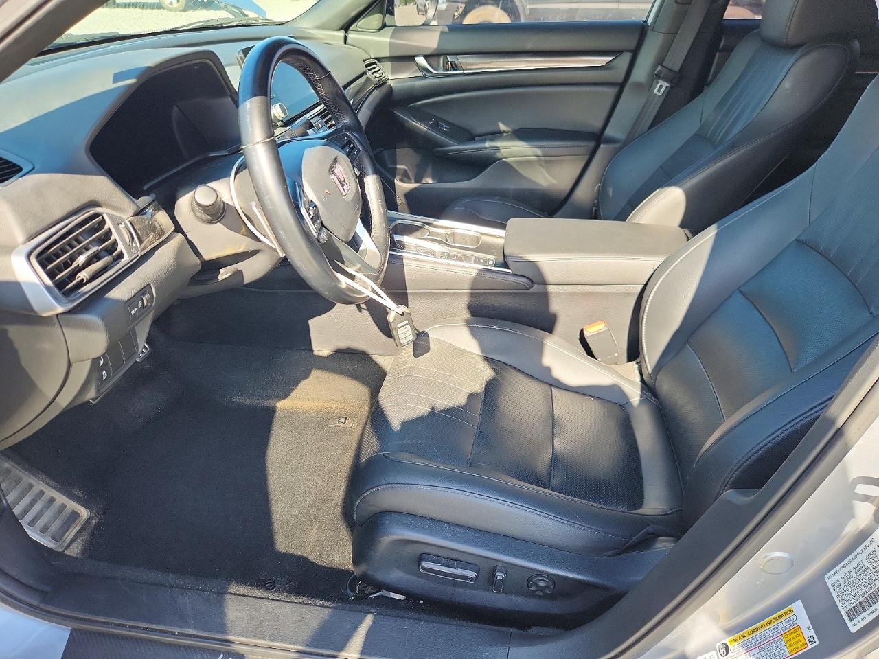2019 Honda Accord Sport Silver vin: 1HGCV1F38KA170112