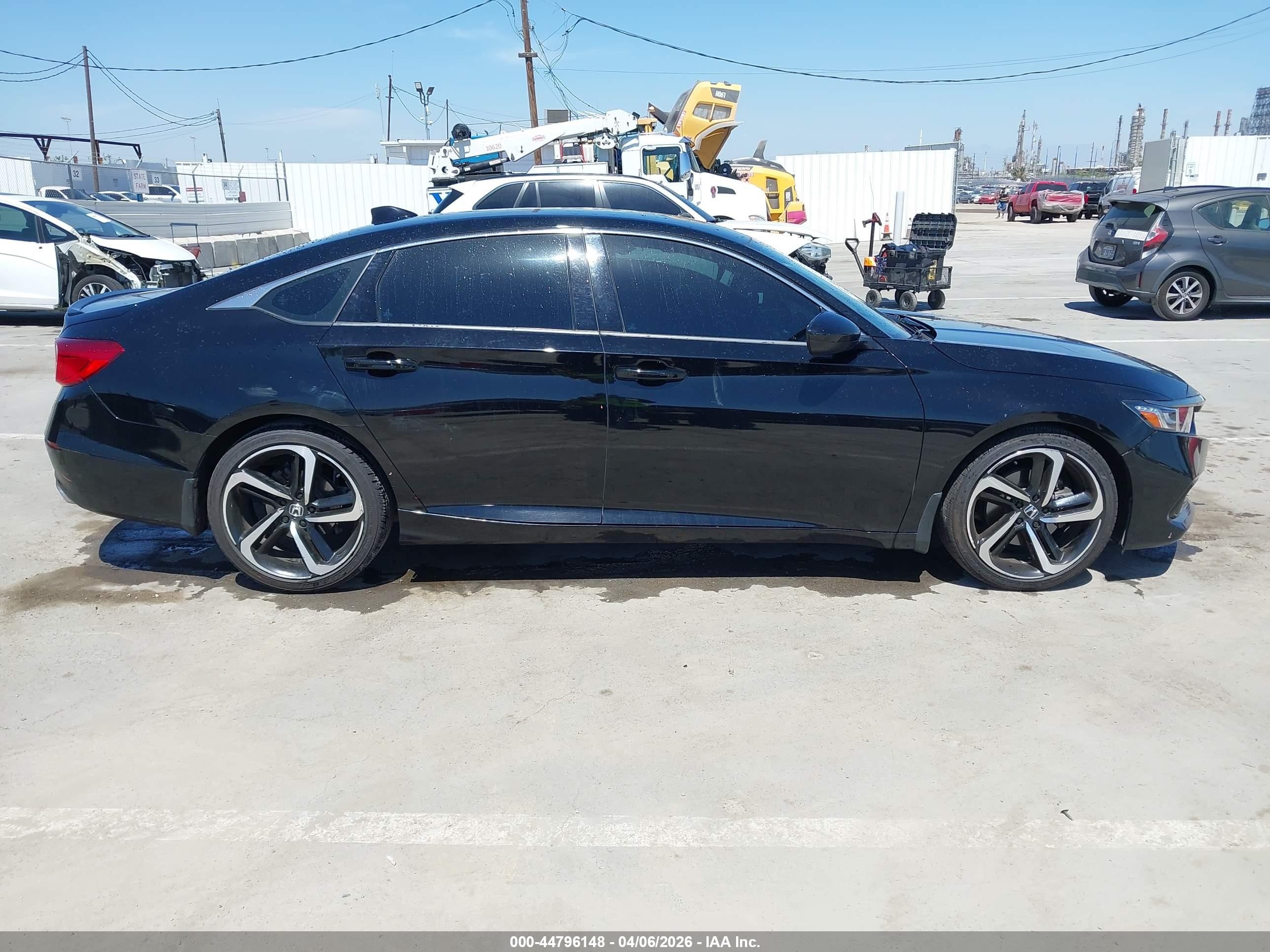 2022 Honda Accord Sport Черный vin: 1HGCV1F38NA001616