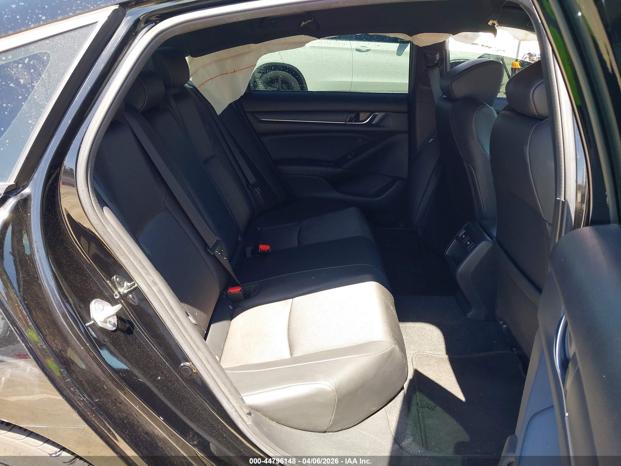 2022 Honda Accord Sport Черный vin: 1HGCV1F38NA001616